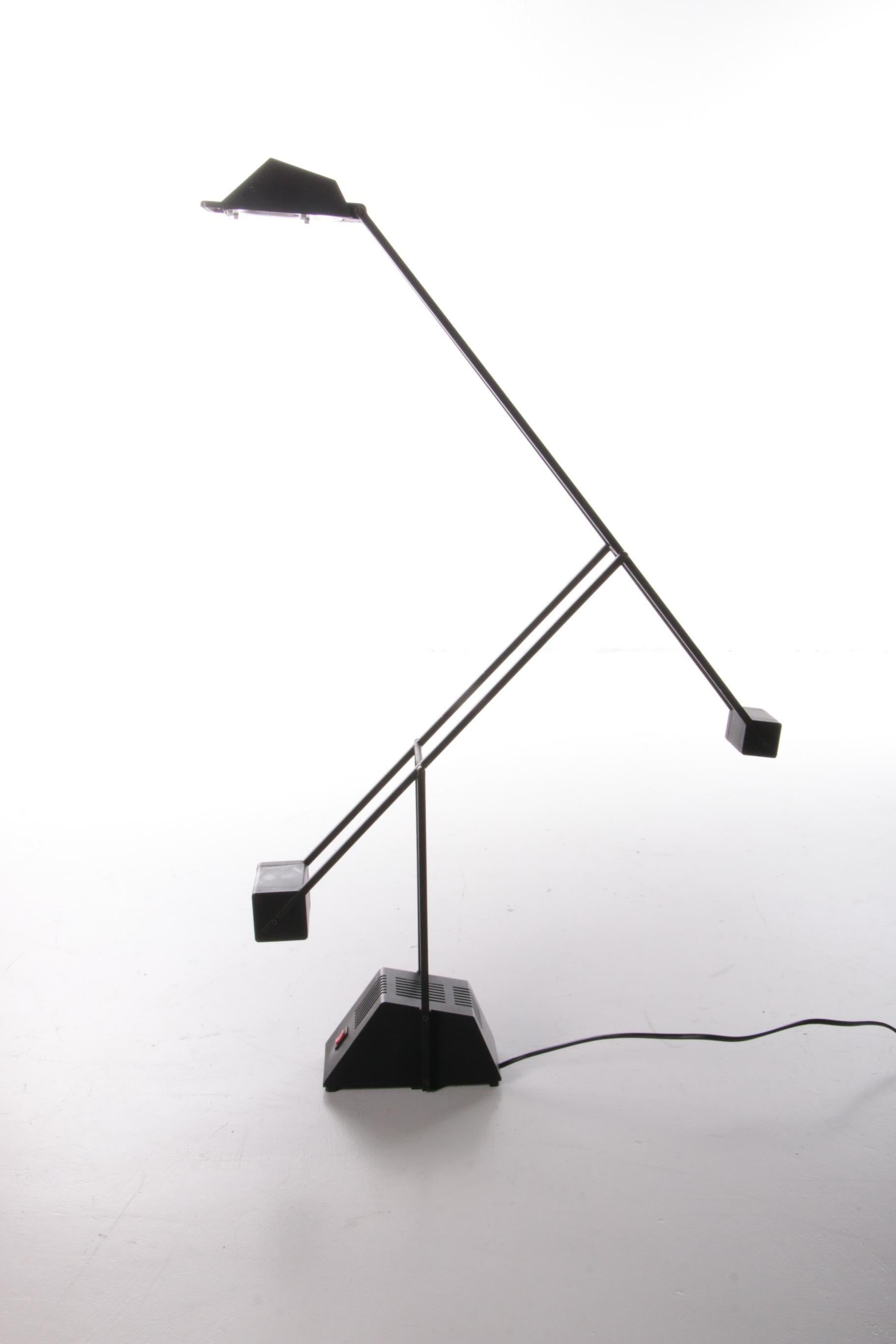 Minimalist German Desk Lamp Hustadt Leuchten, 1980s 