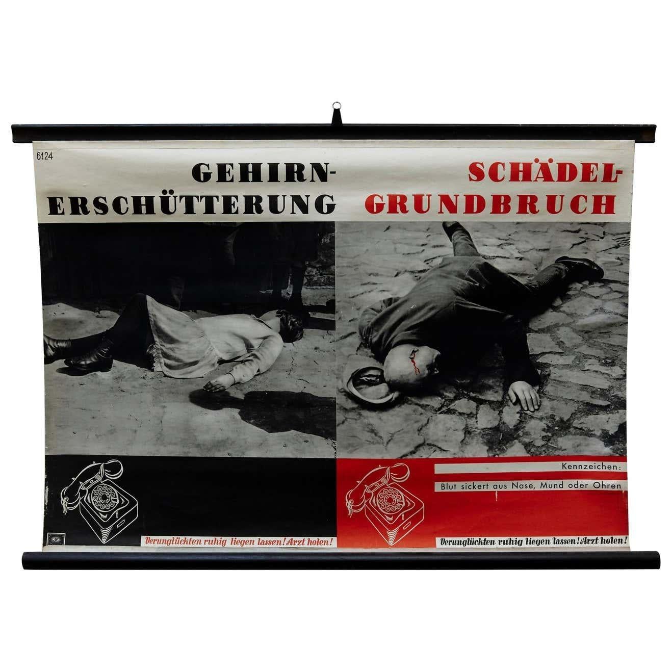 Poster sulle emergenze tedesche, circa 1960 in vendita 1