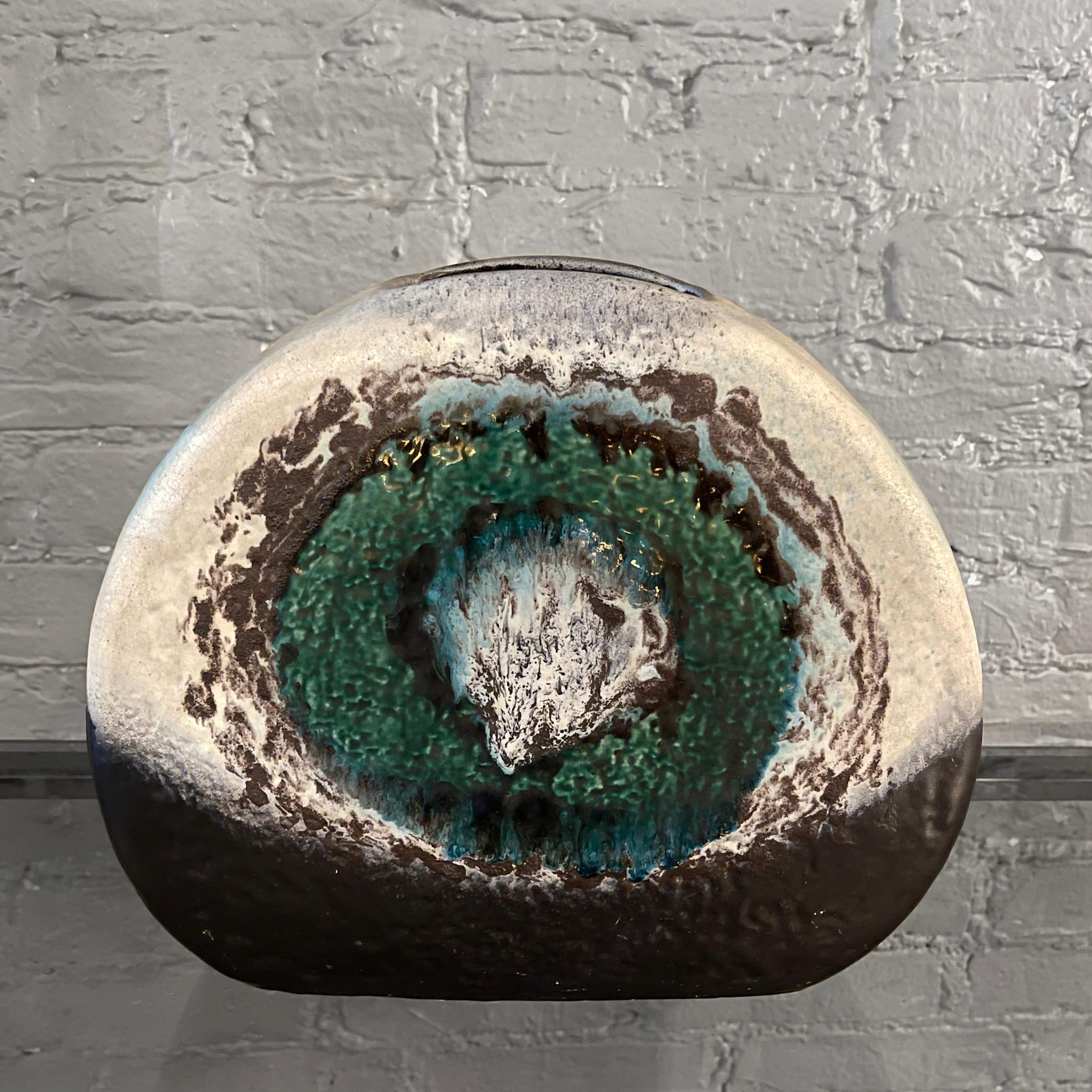 Tedesco Vaso di lava grassa tedesco della collezione Polar di Dümler & Breiden in vendita