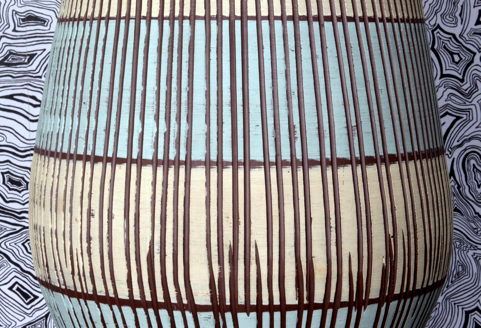 German Floor Vase 50s 60s huge (50cms) sgrafitto Siershahner Feinsteinzeugfabrik In Good Condition For Sale In Kumhausen, DE