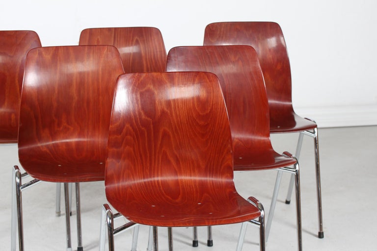 Mid-Century Modern German Flötotto and Pagholz Set of Six Stacking Chairs of Molded Plywood 1970s For Sale