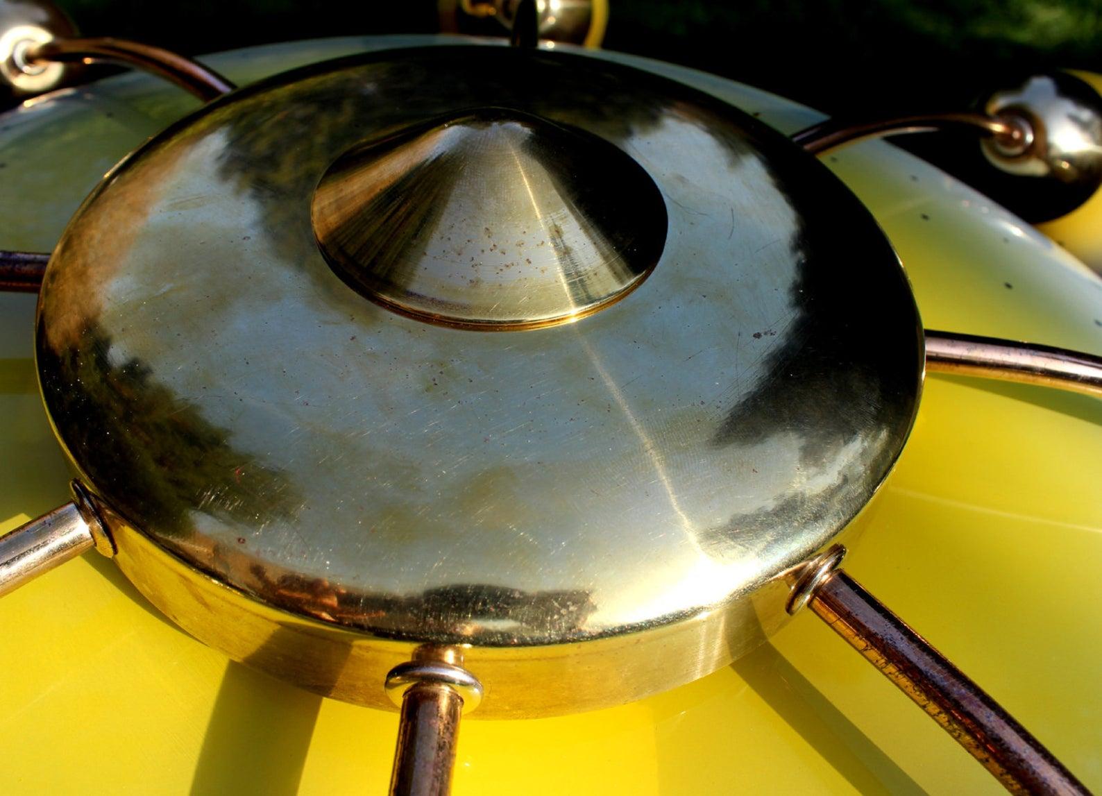 Ère spatiale Lustre à soucoupe volante allemand de l'ère spatiale Spoutnik, Allemagne, années 1950-1960