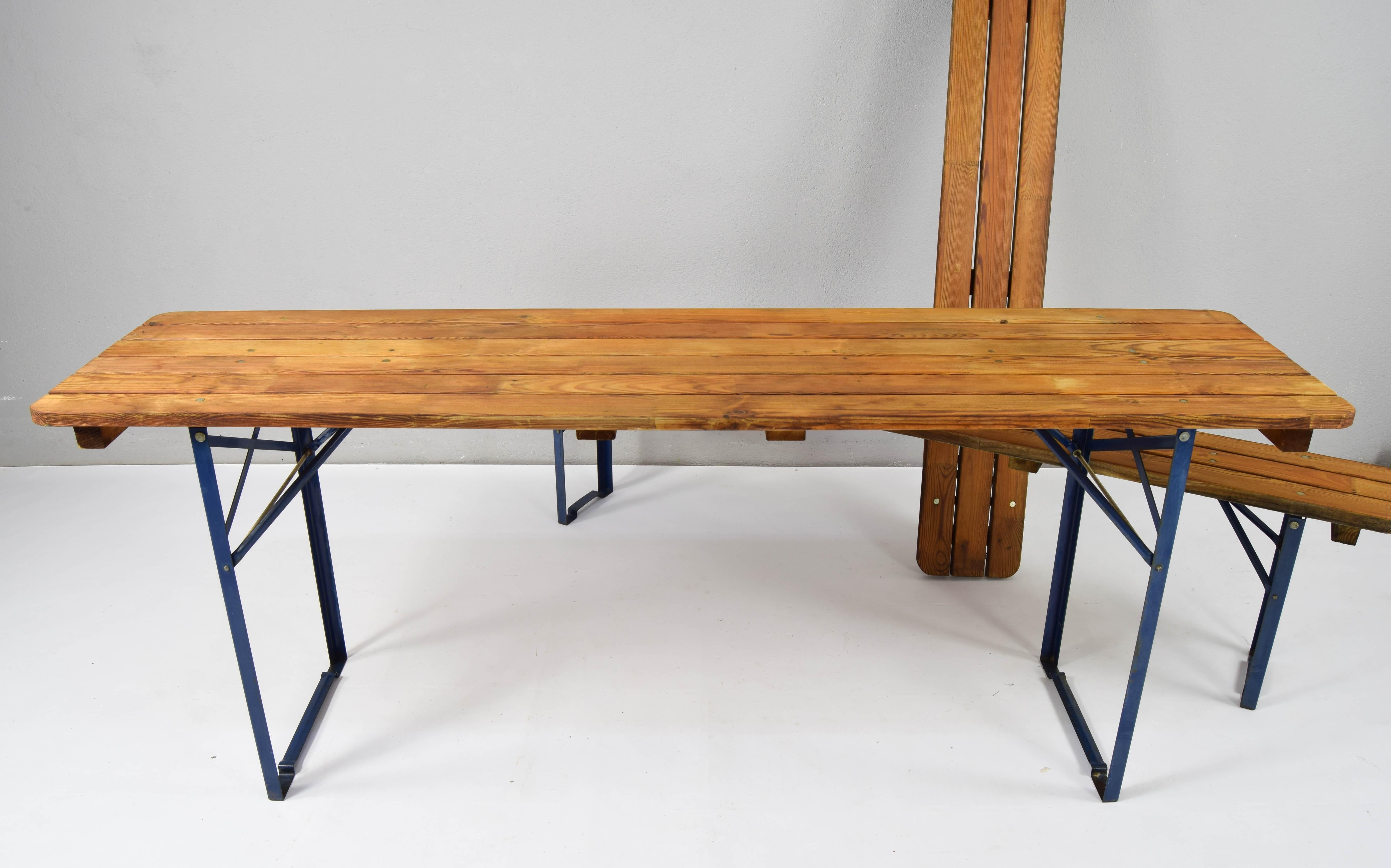 antique picnic table