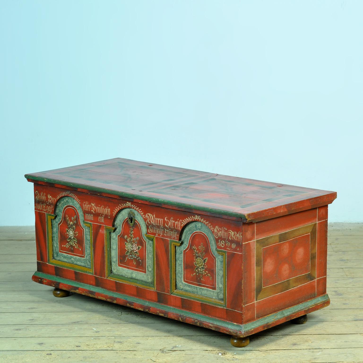 German Folk-Art Bridal Chest, anno 1829 In Good Condition For Sale In Amsterdam, Noord Holland