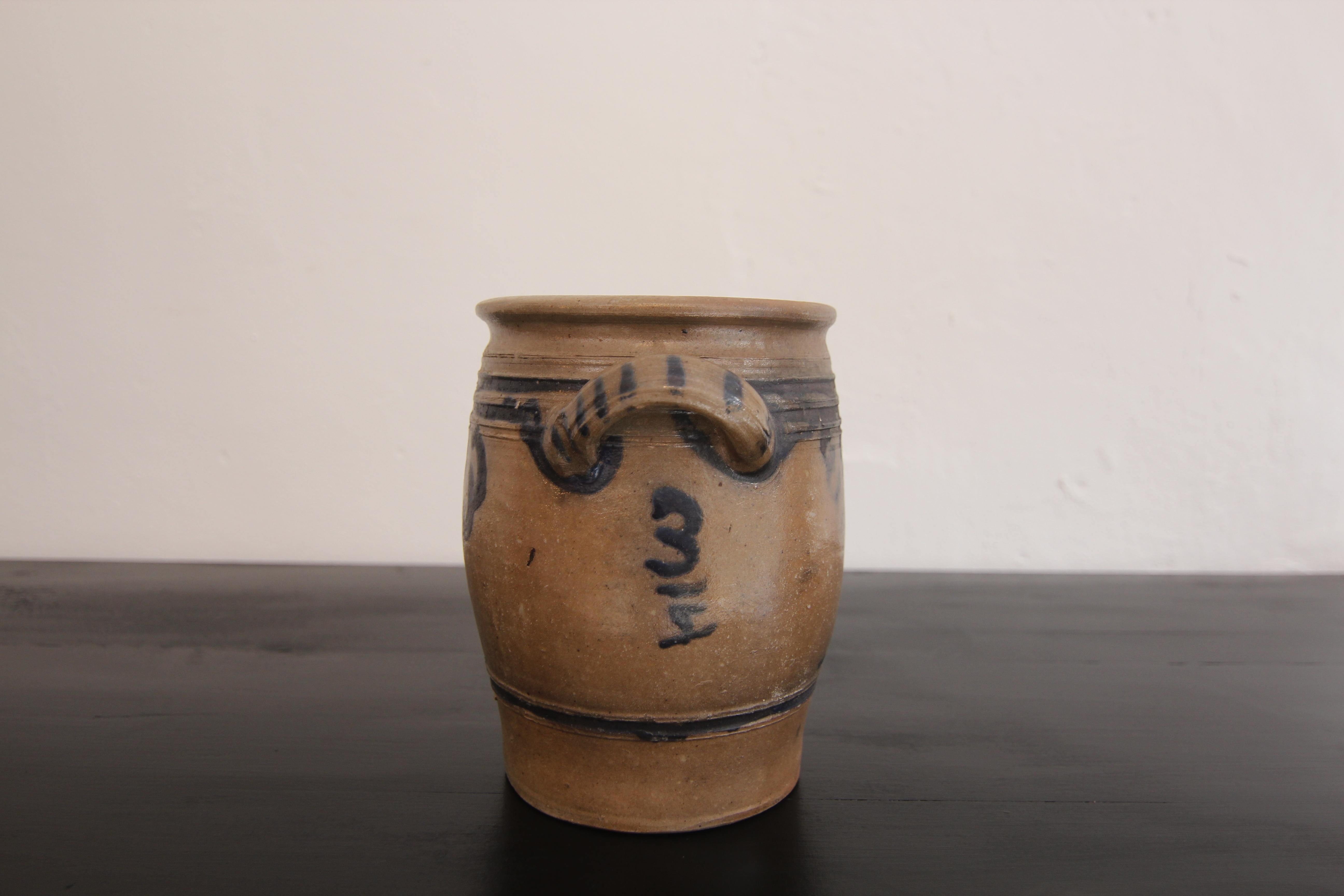 Vaso in gres grigio e blu cobalto della German Folk Art in vendita 2
