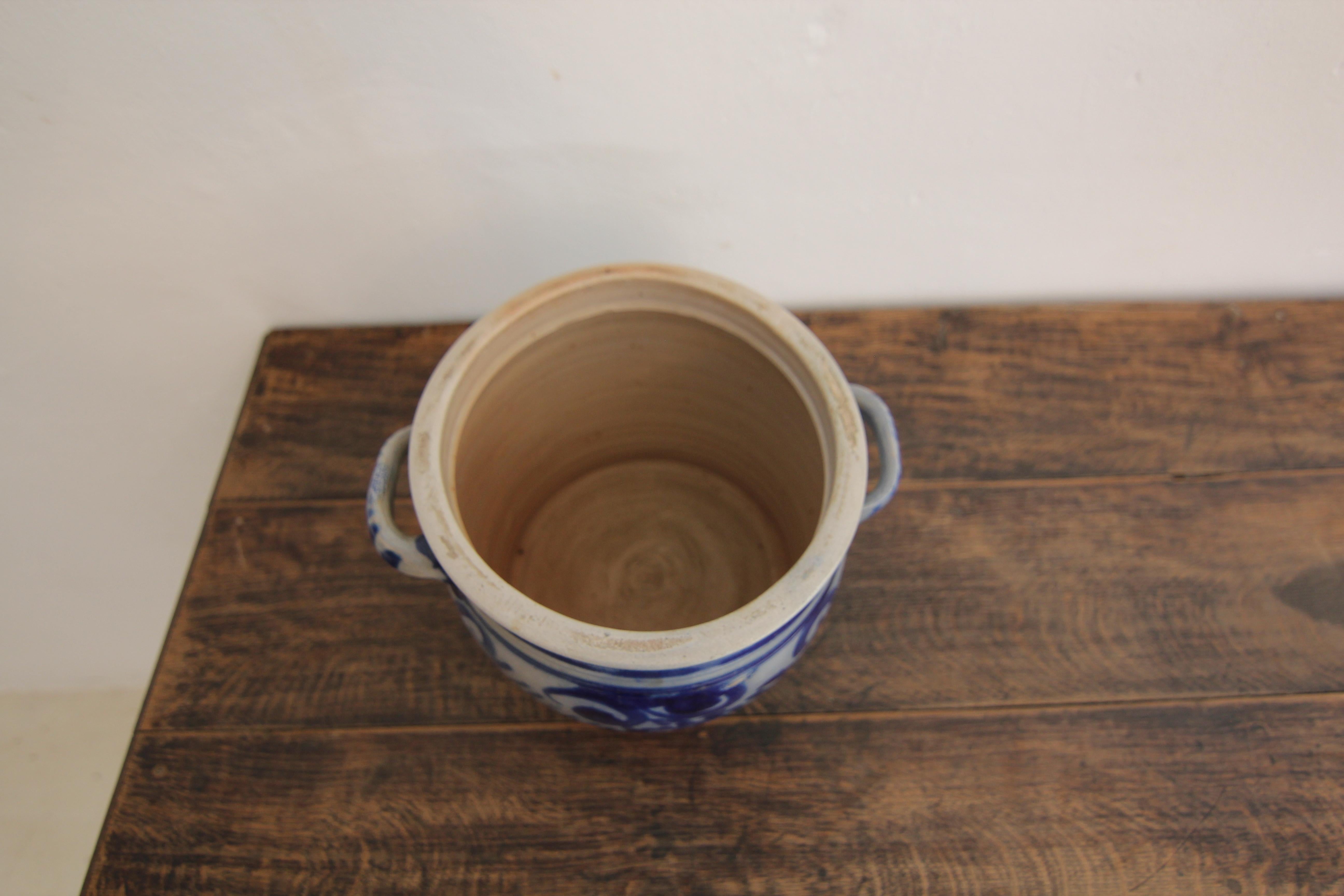 German Folk Art Grey and Cobalt Blue Stoneware Jar For Sale 5