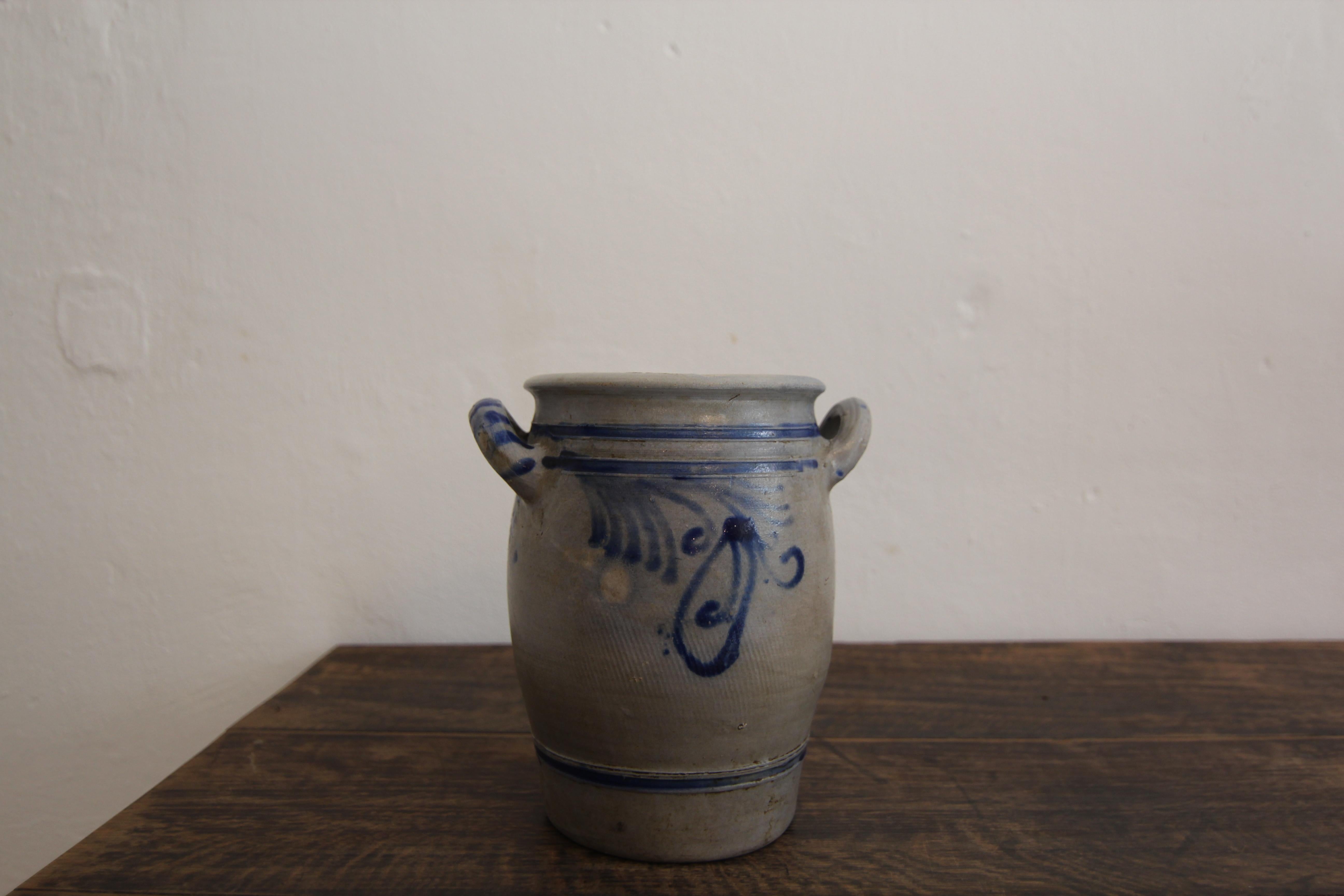 German Folk Art Grey and Cobalt Blue Stoneware Jar 7