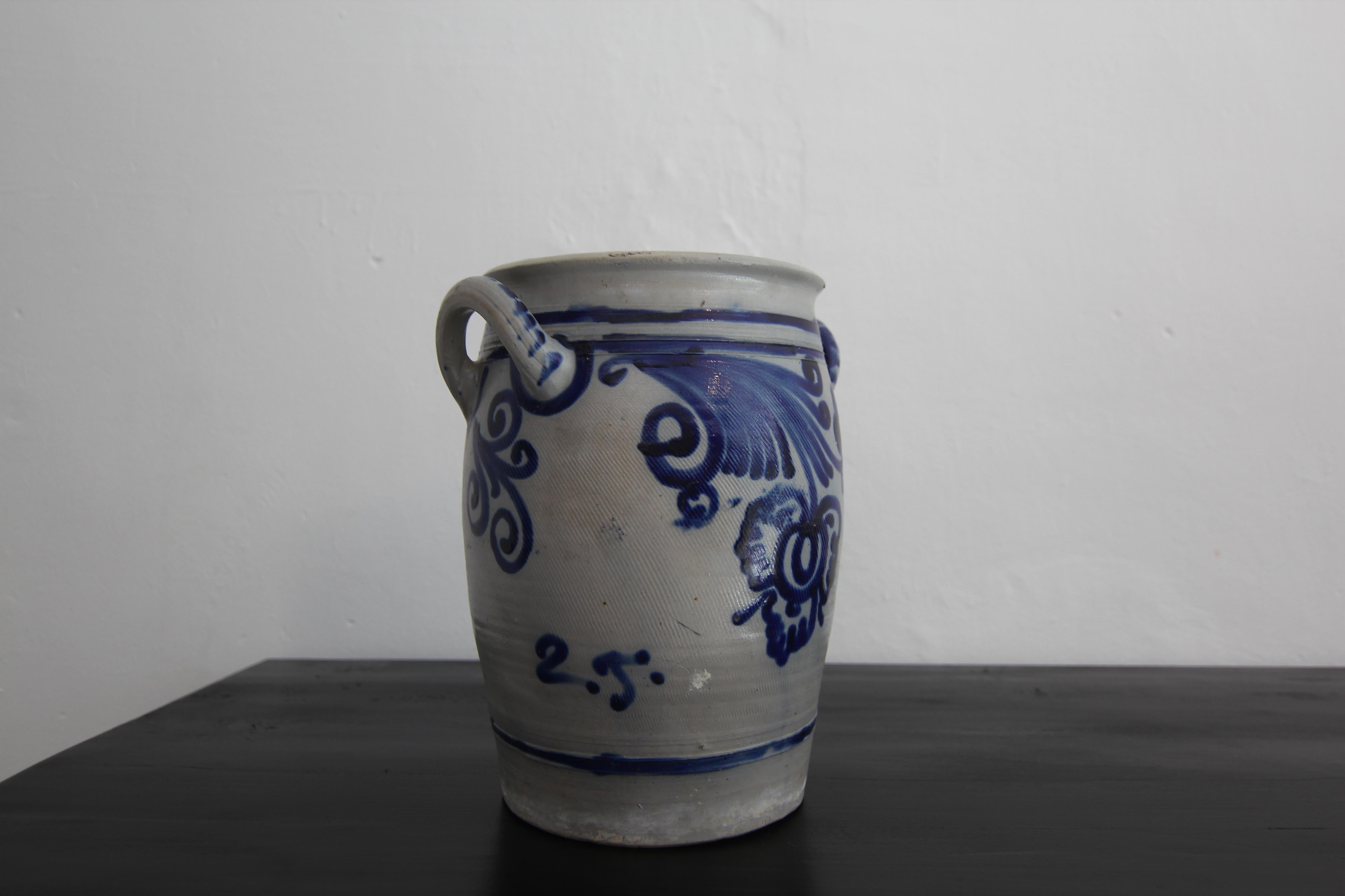 Vaso in gres grigio e blu cobalto della German Folk Art in vendita 5