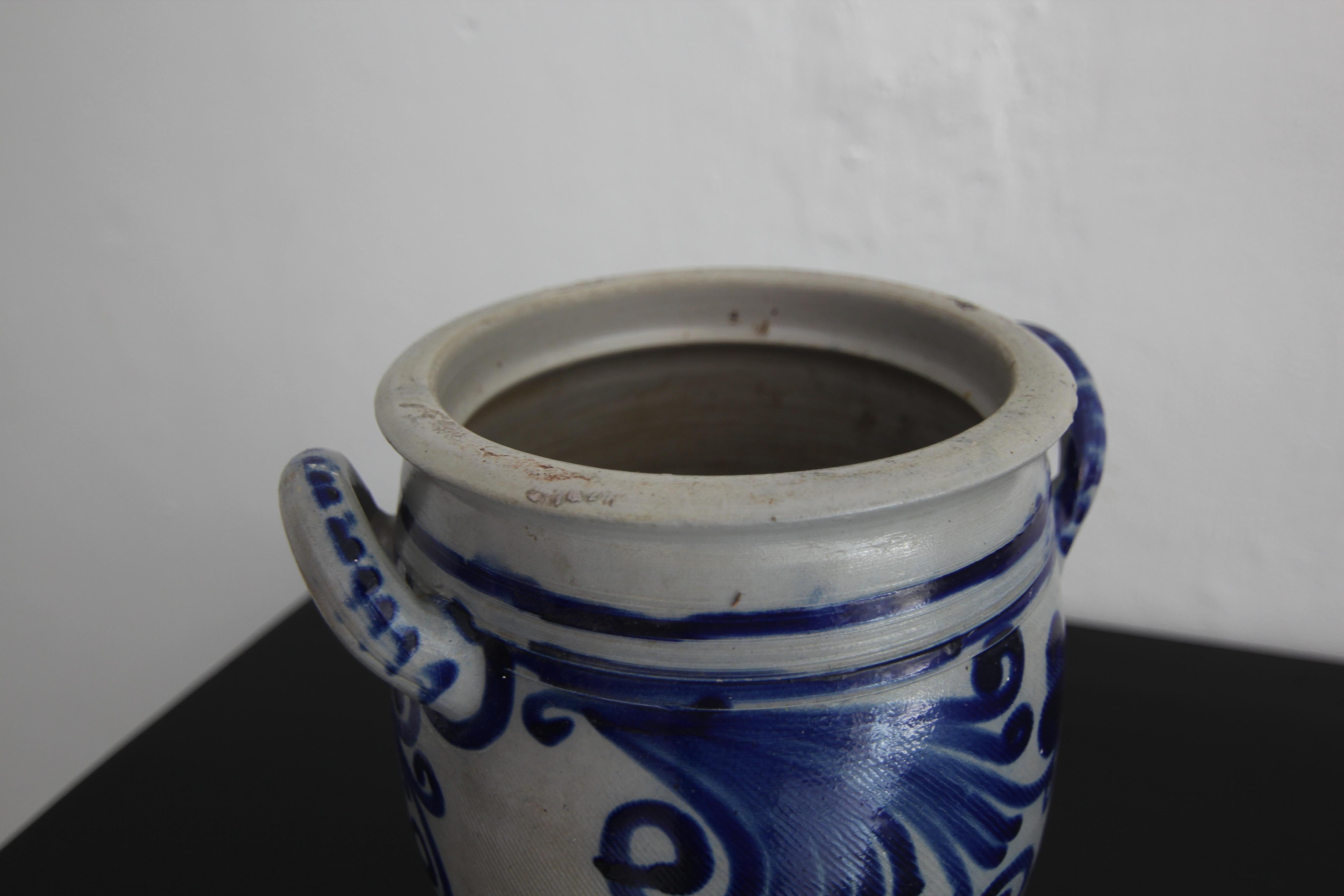 Vaso in gres grigio e blu cobalto della German Folk Art in vendita 6