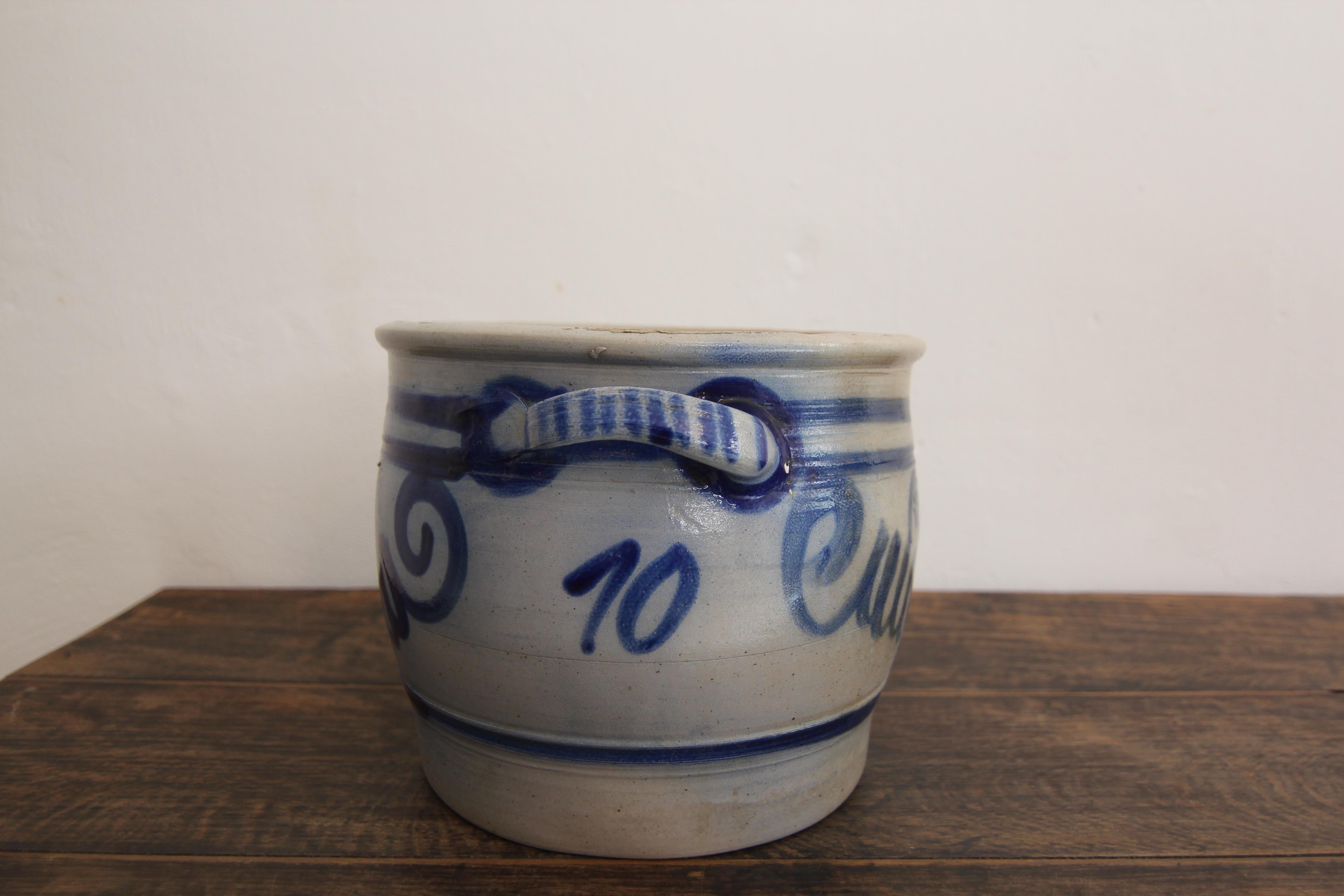 German Folk Art Grey and Cobalt Blue Stoneware Jar For Sale 9