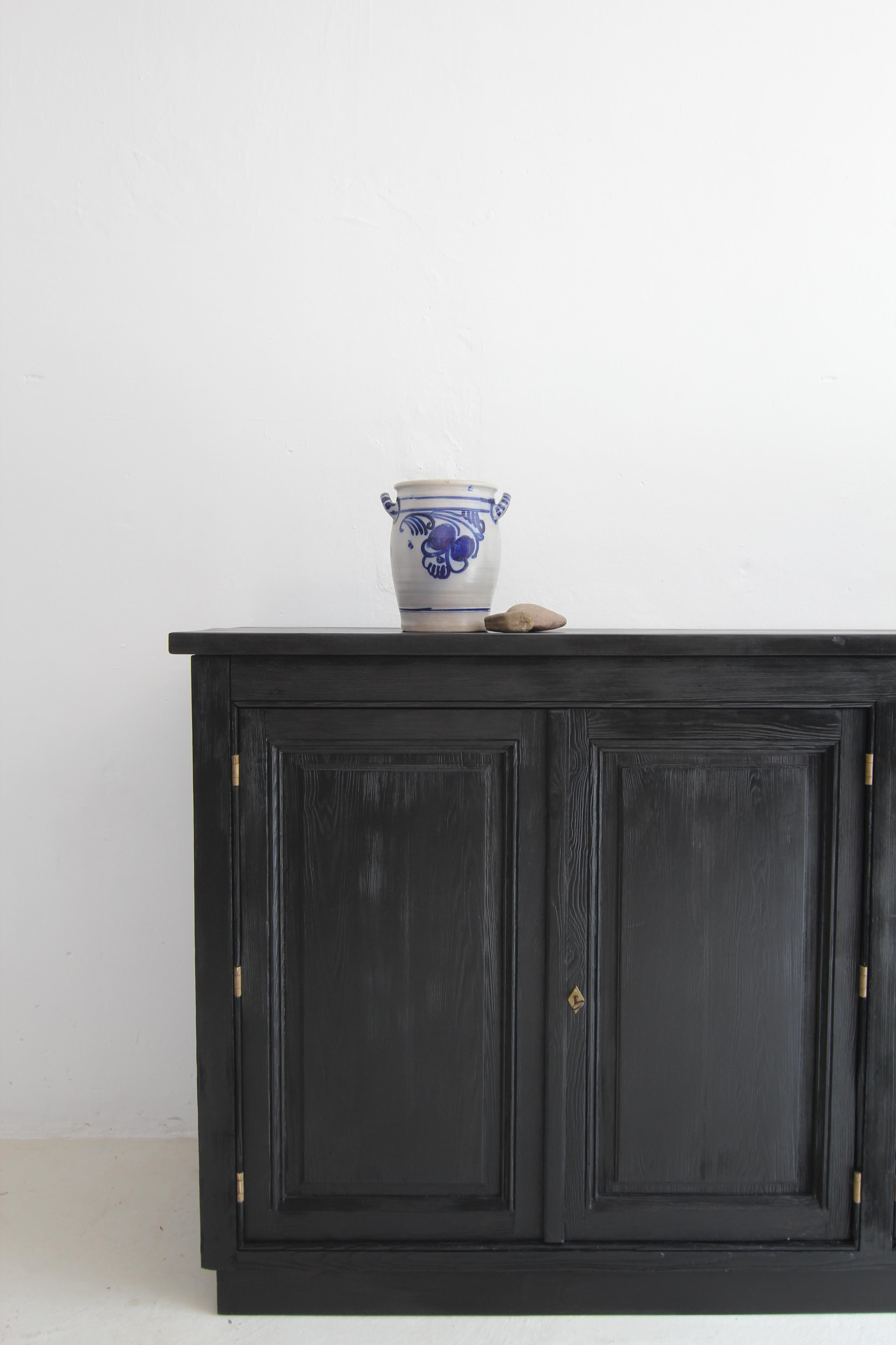 Arte popolare Vaso in gres grigio e blu cobalto della German Folk Art in vendita