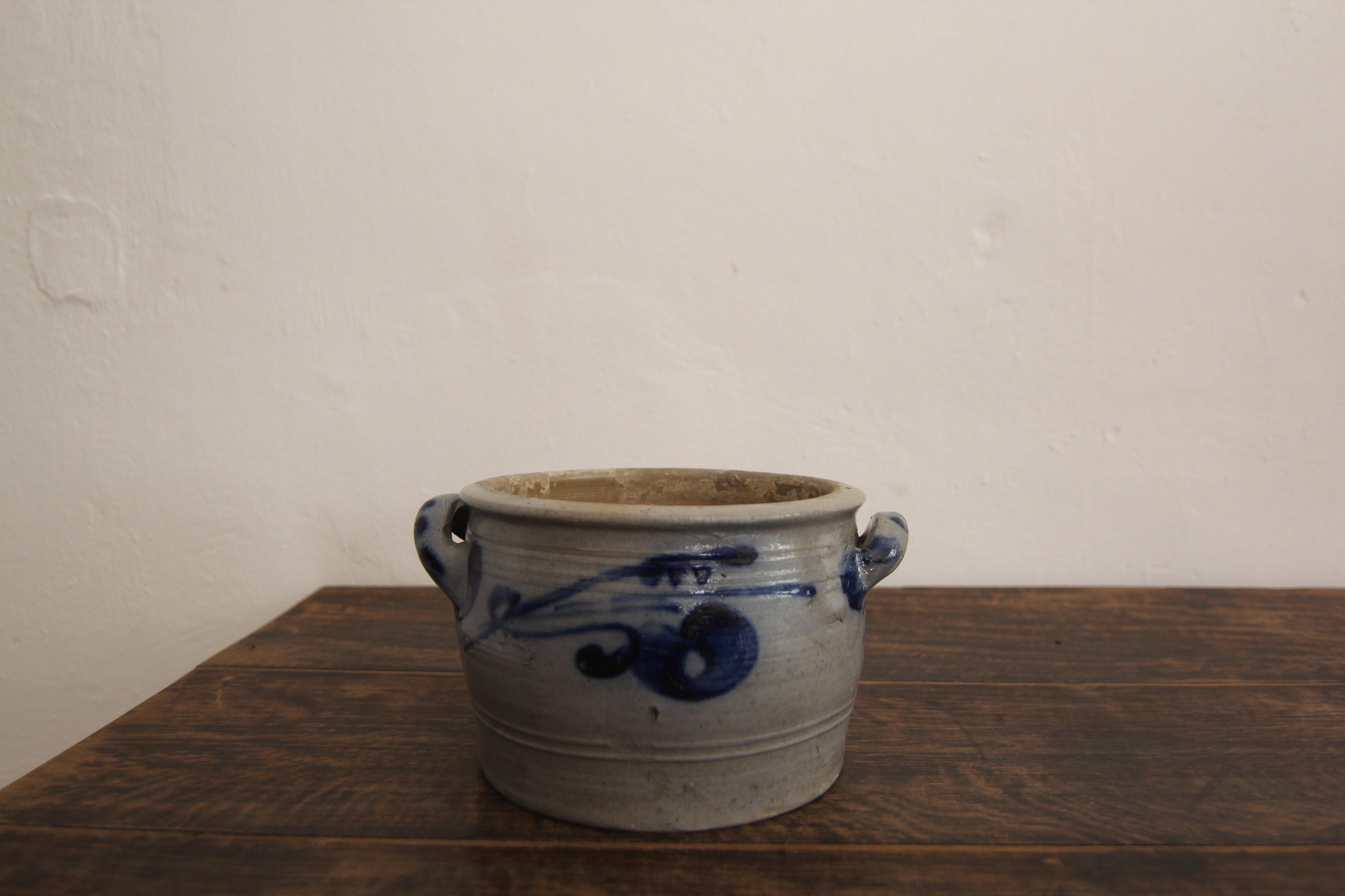 Tedesco Vaso in gres grigio e blu cobalto della German Folk Art in vendita
