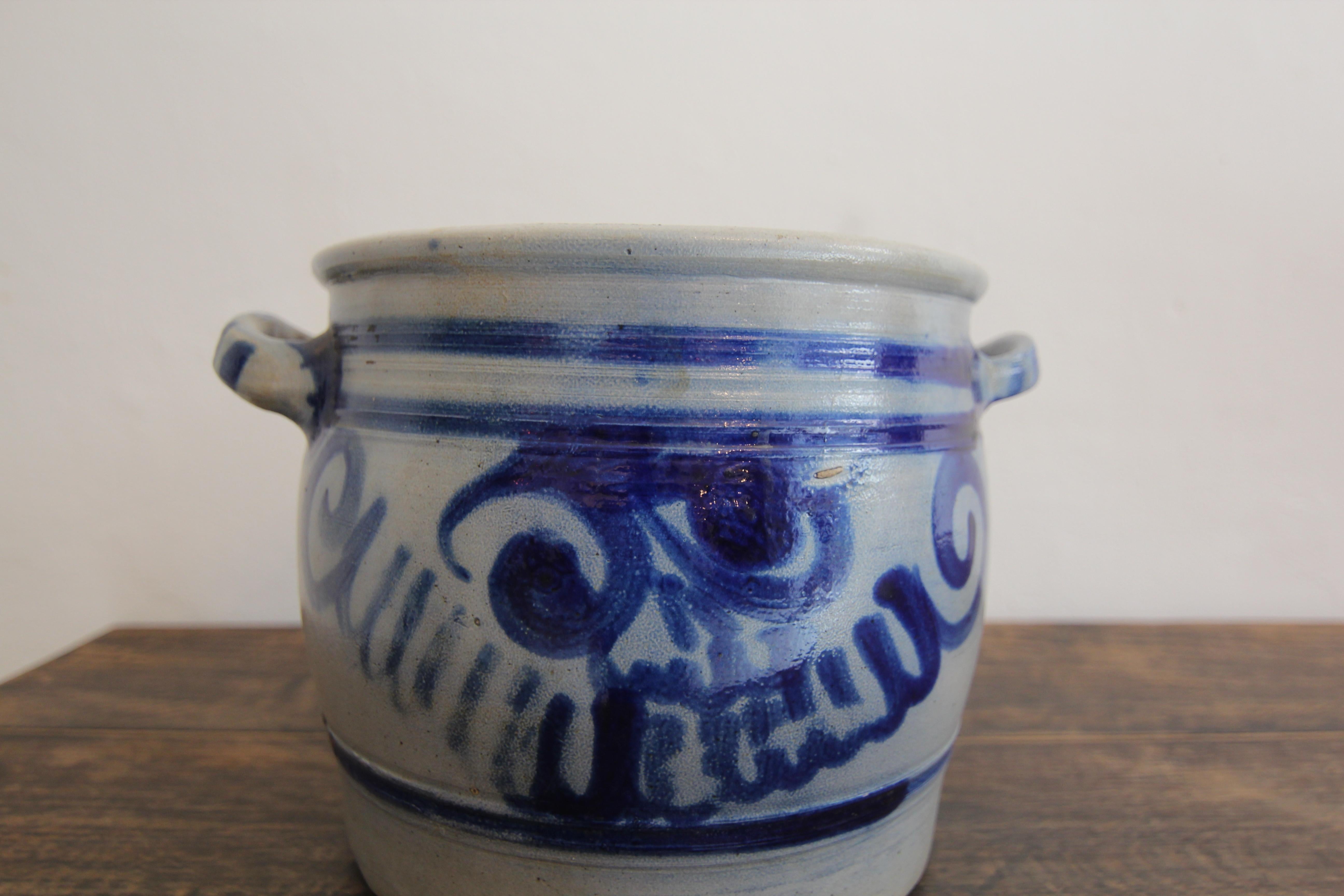 German Folk Art Grey and Cobalt Blue Stoneware Jar For Sale 2