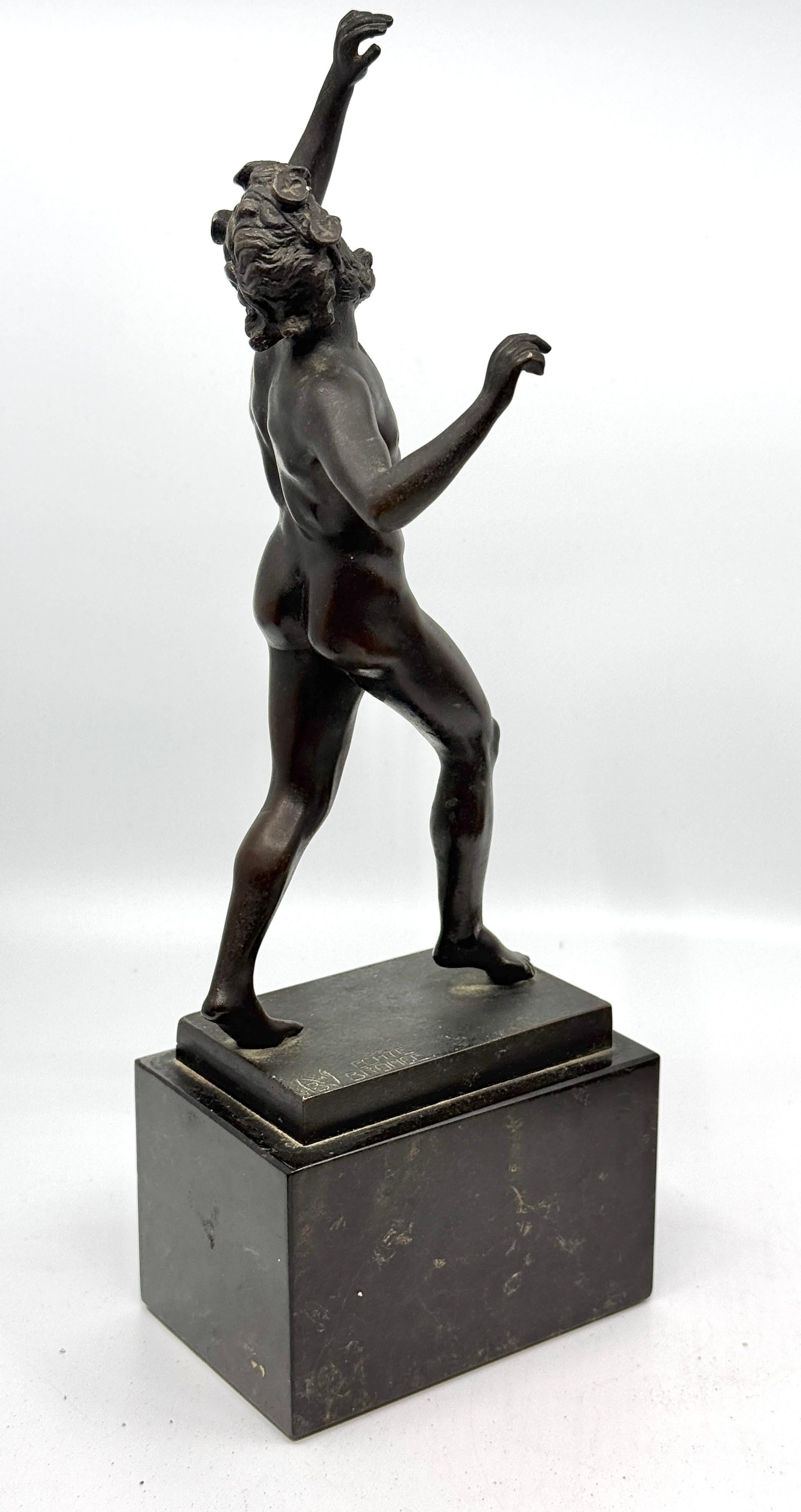Deutsche Gießerei Neoklassizistische Grand Tour Bronze des neapolitanischen tanzenden Faun im Angebot 8