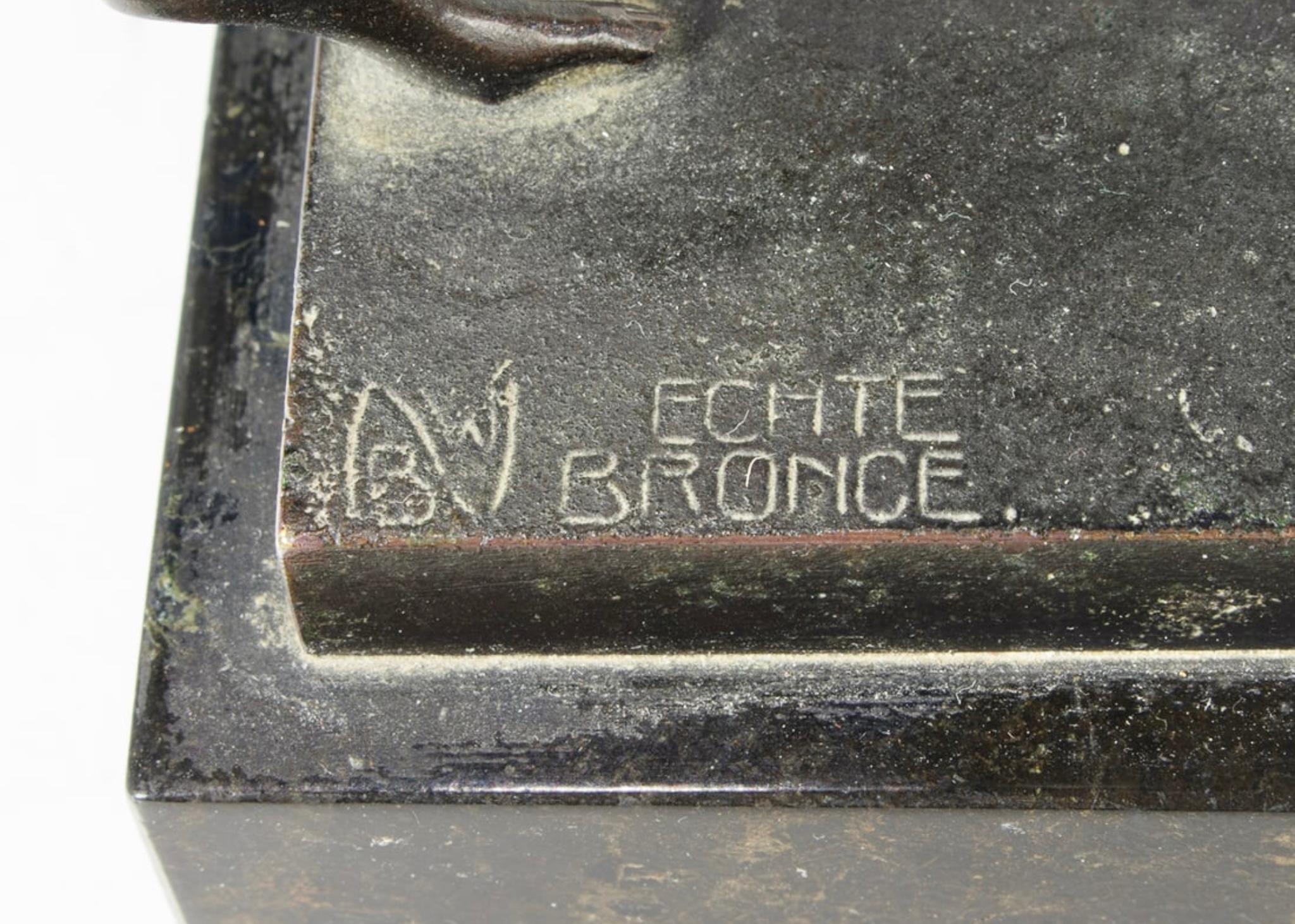Deutsche Gießerei Neoklassizistische Grand Tour Bronze des neapolitanischen tanzenden Faun (20. Jahrhundert) im Angebot