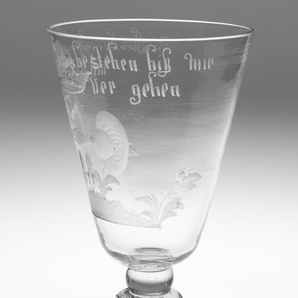 Vetro Bicchiere dell'amicizia tedesco con stelo a piedistallo c1740 in vendita