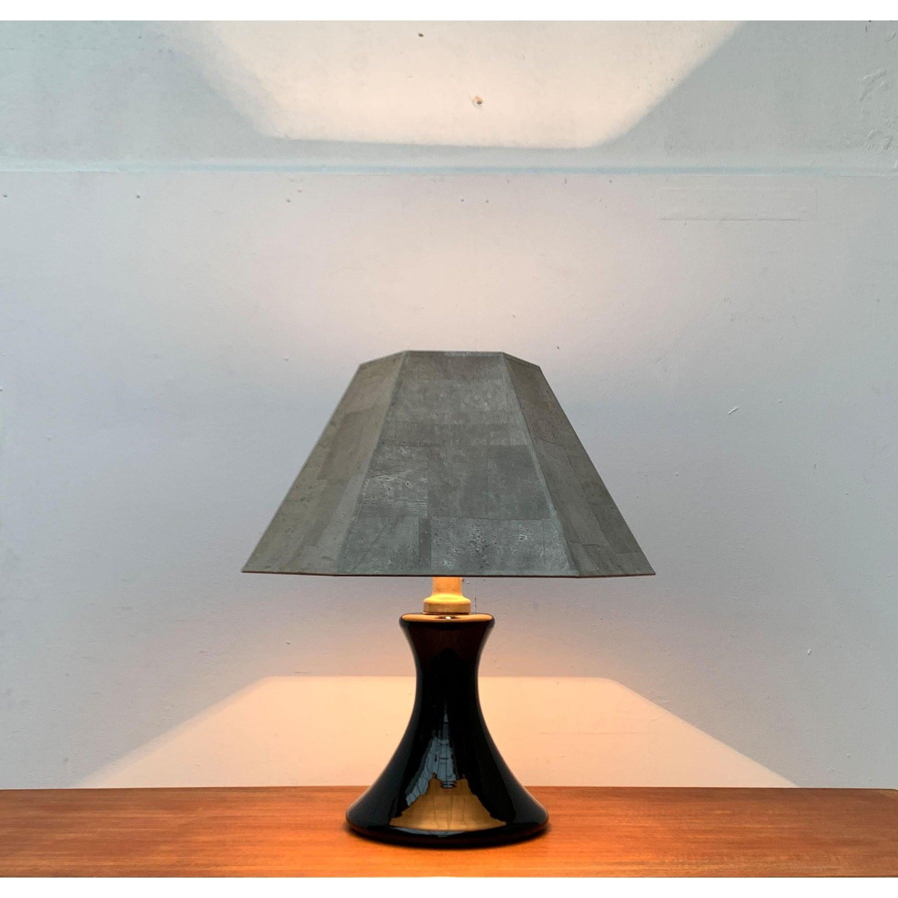 Deutsche Stehlampe oder Tischlampe aus deutschem Glas und Kunstkork von Ingo Maurer für M Design, 60er Jahre (Moderne der Mitte des Jahrhunderts) im Angebot
