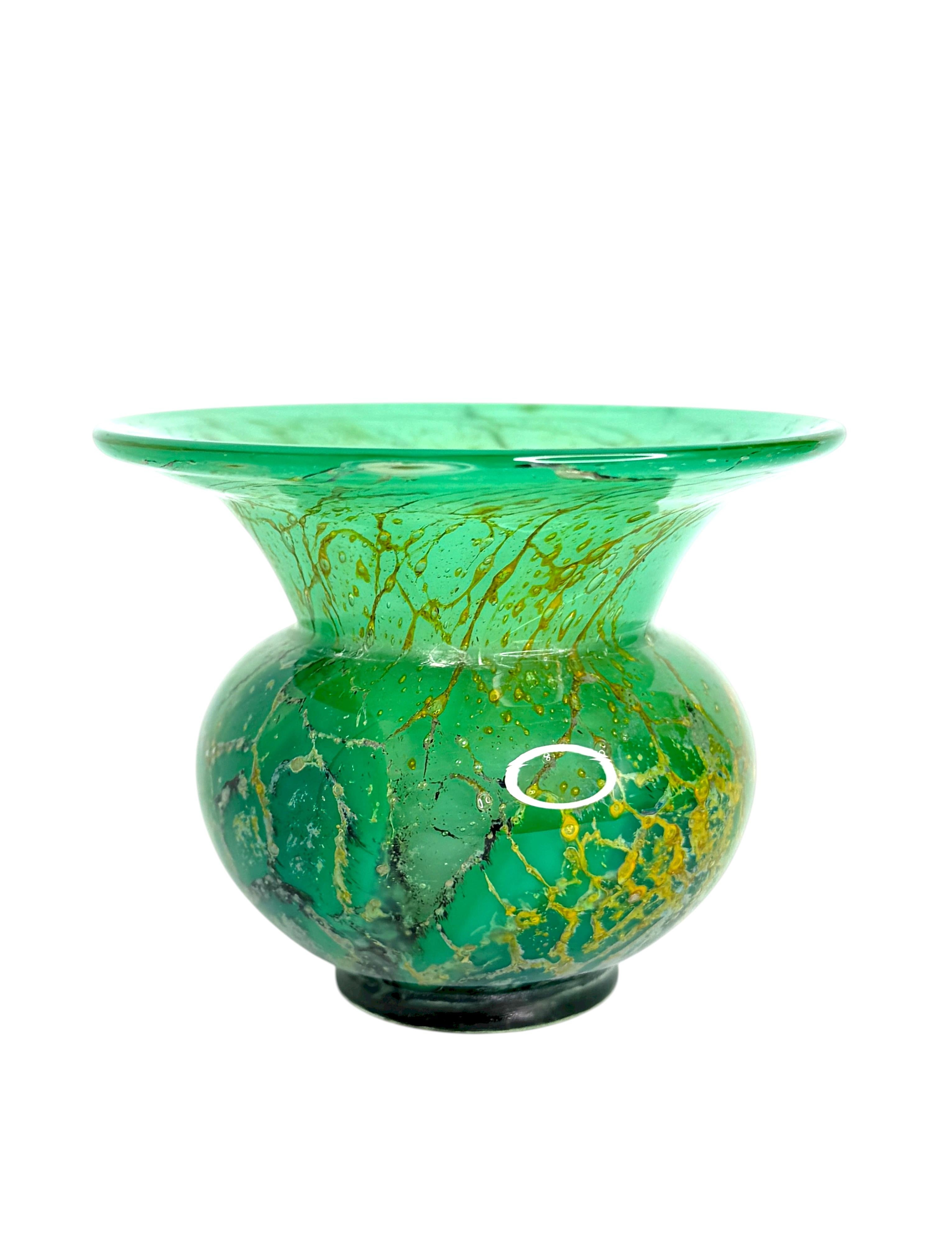 Un eccezionale vaso in vetro artistico WMF 