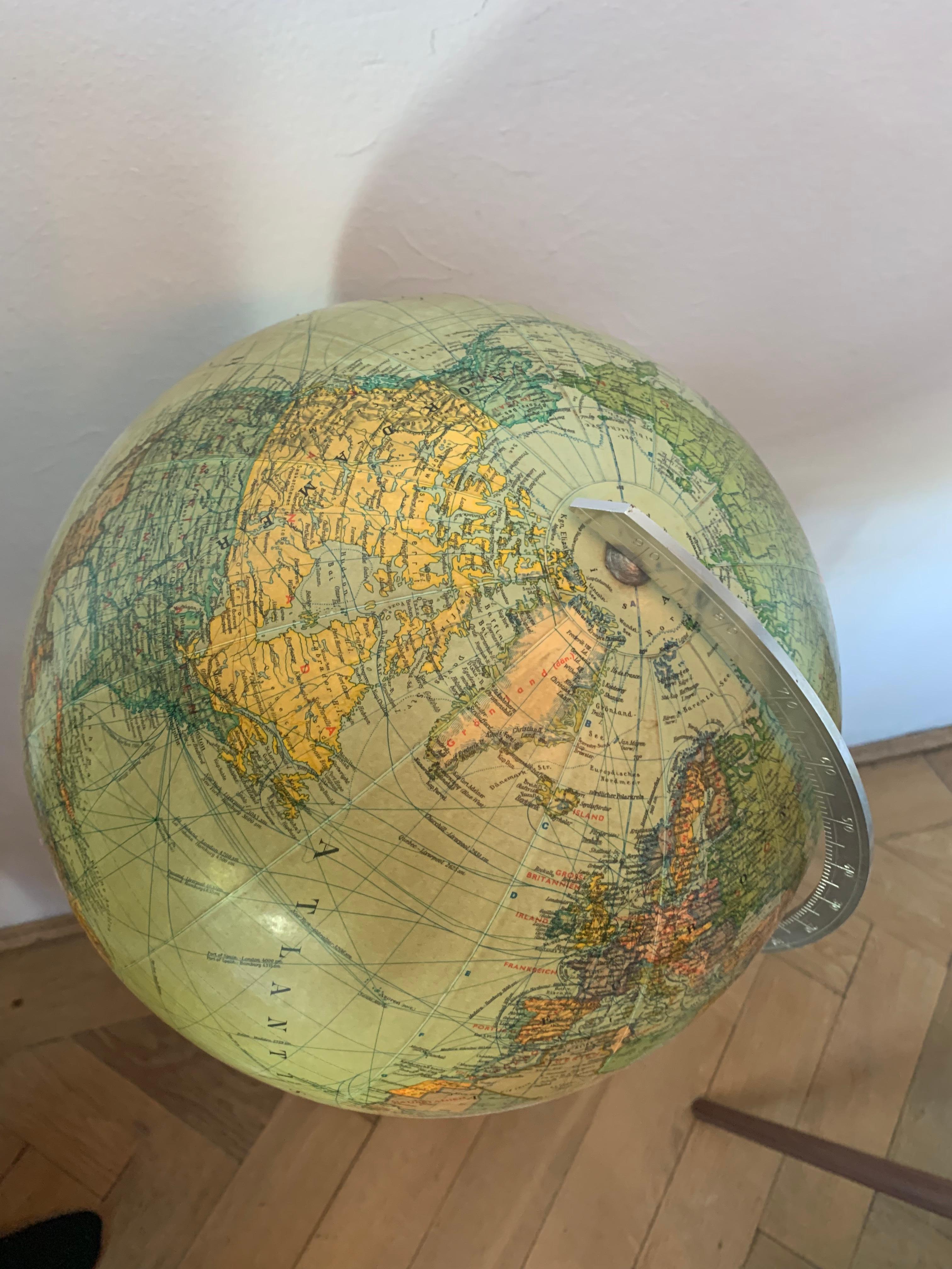 Mid-20th Century German Globe circa 1940 printed by JRO Globus Munchen, Bauhaus Globe