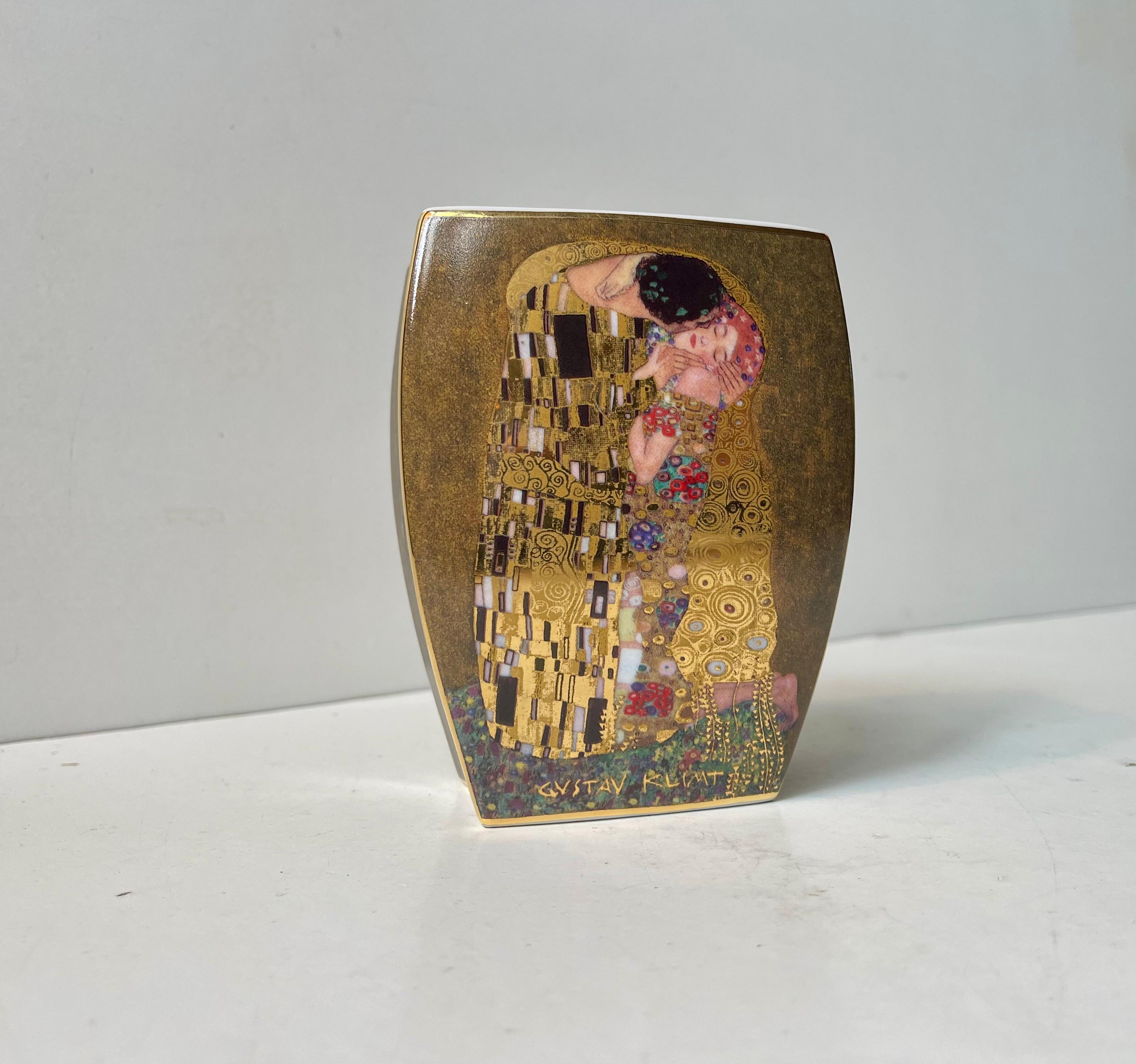 Vaso di porcellana tedesco Artis Orbis di Goebel - Gustav Klimt 'Il bacio' In condizioni buone in vendita a Esbjerg, DK