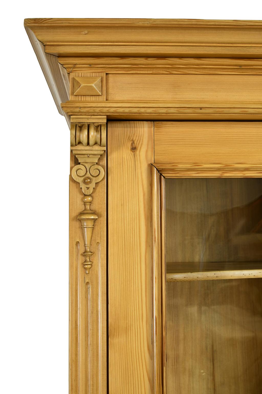 German Grunderzeit Glass Cupboard/ Bookcase in Pine, circa 1880 3
