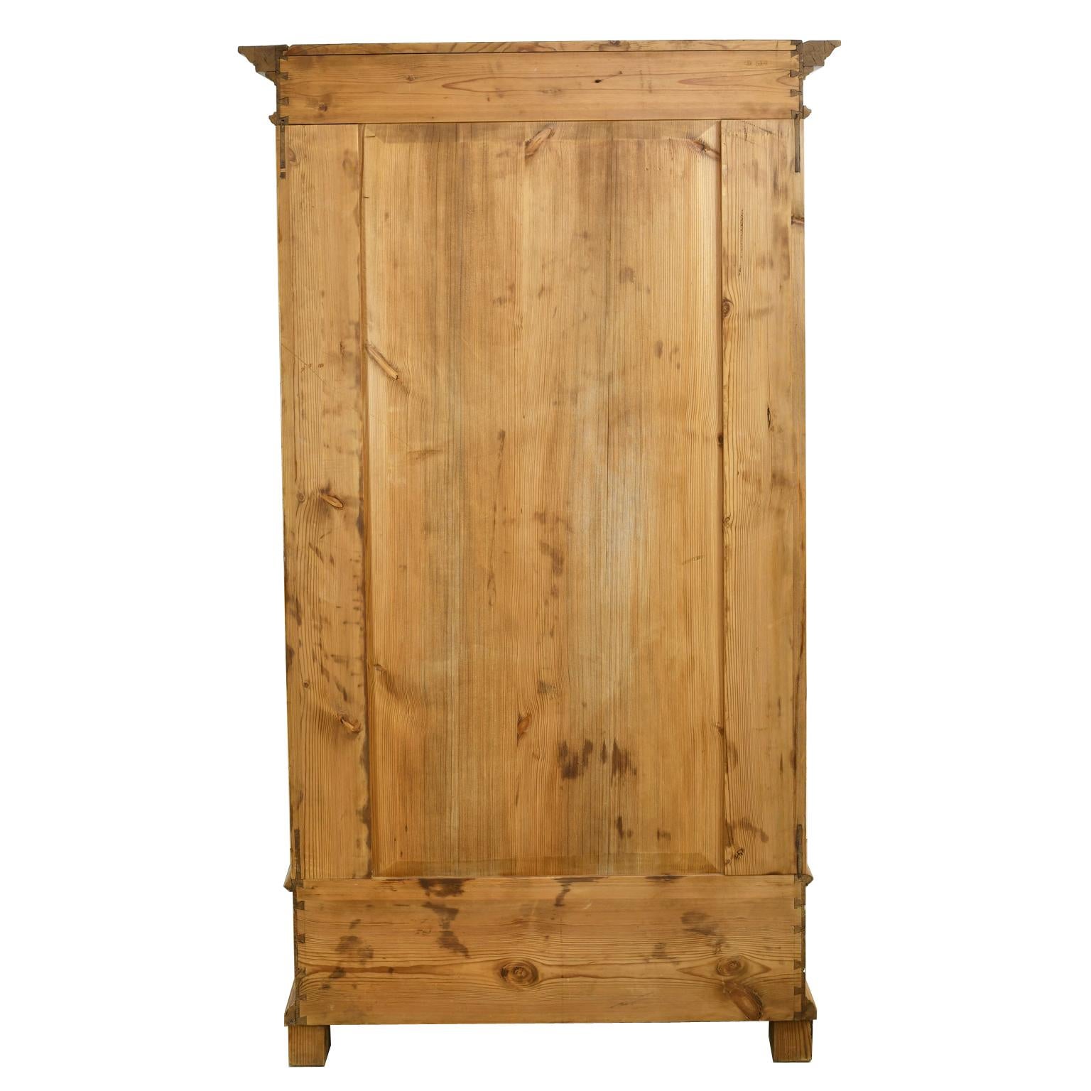 19th Century German Grunderzeit Glass Cupboard/ Bookcase in Pine, circa 1880