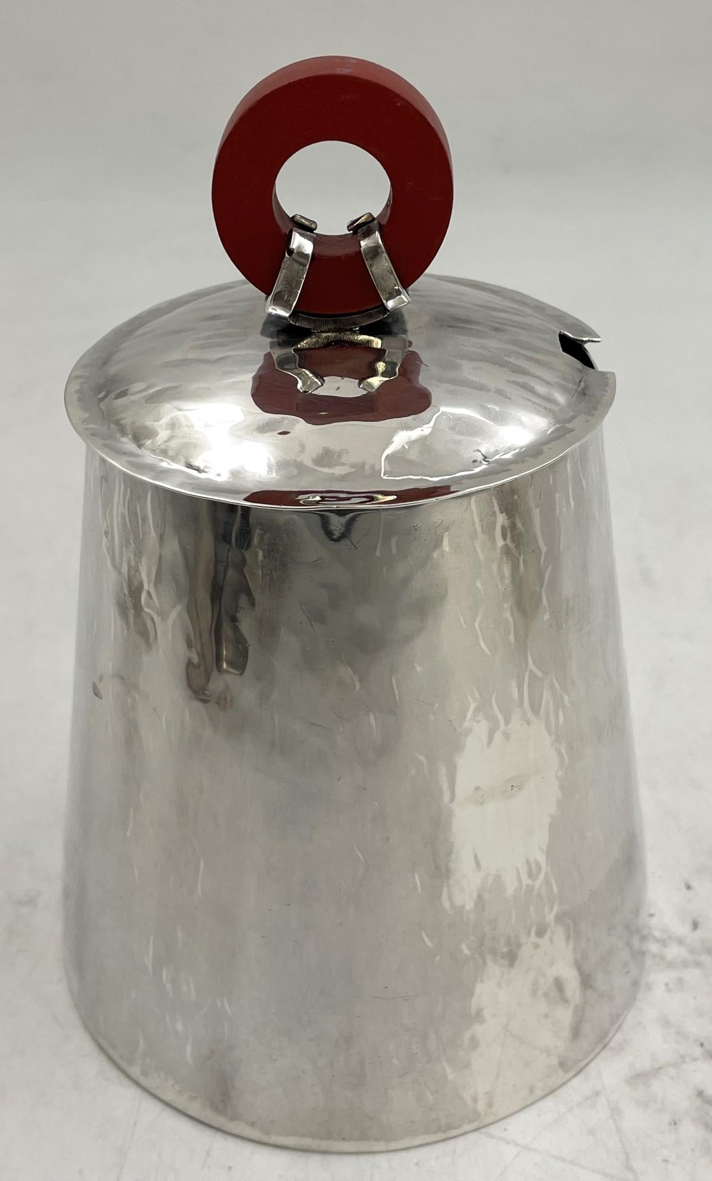 Set da tè e caffè tedesco in argento martellato a 4 pezzi in stile Bauhaus dei primi del Novecento in vendita 6