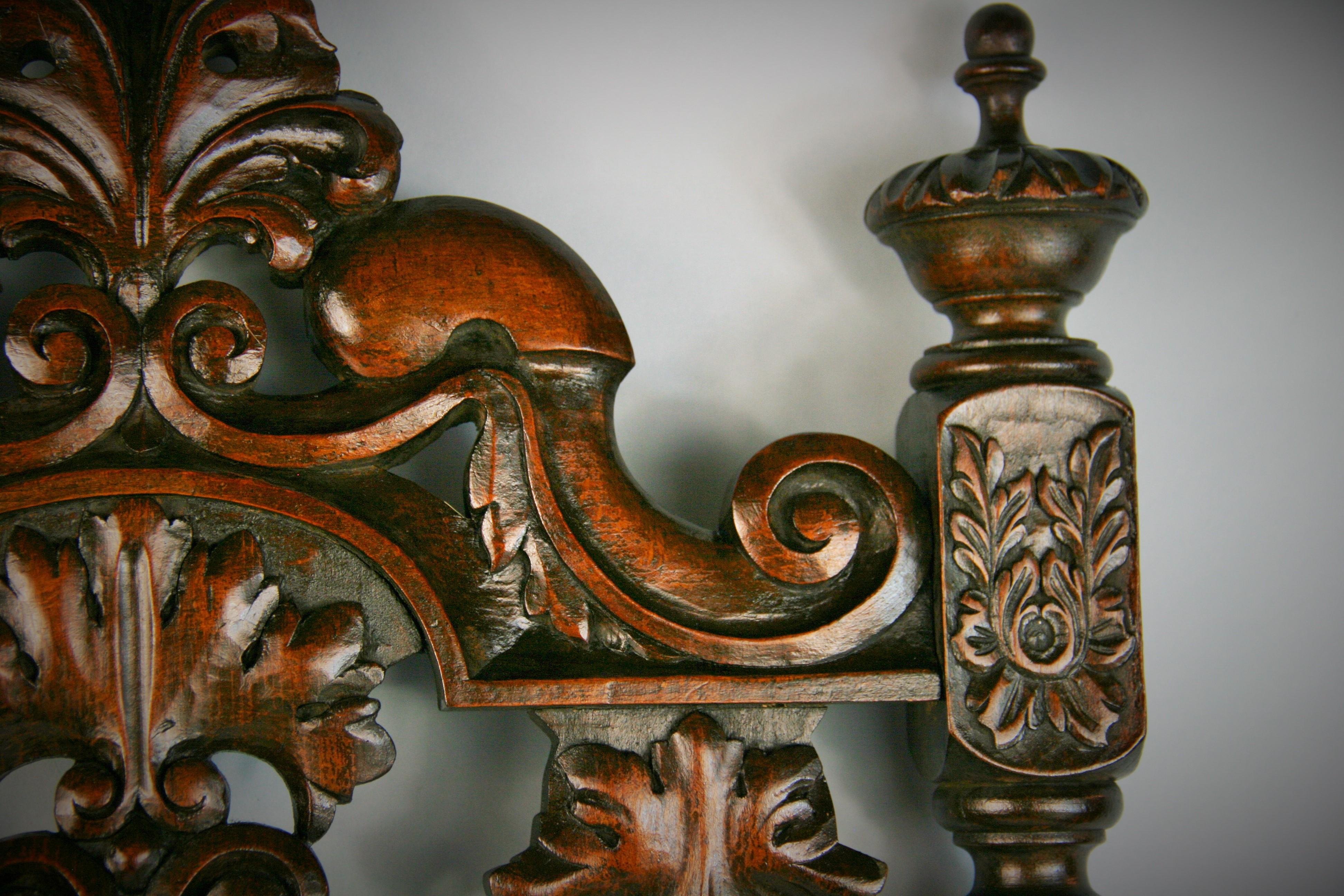 German Hand Carved Wood Architectural Element, Circa 1910 For Sale 5