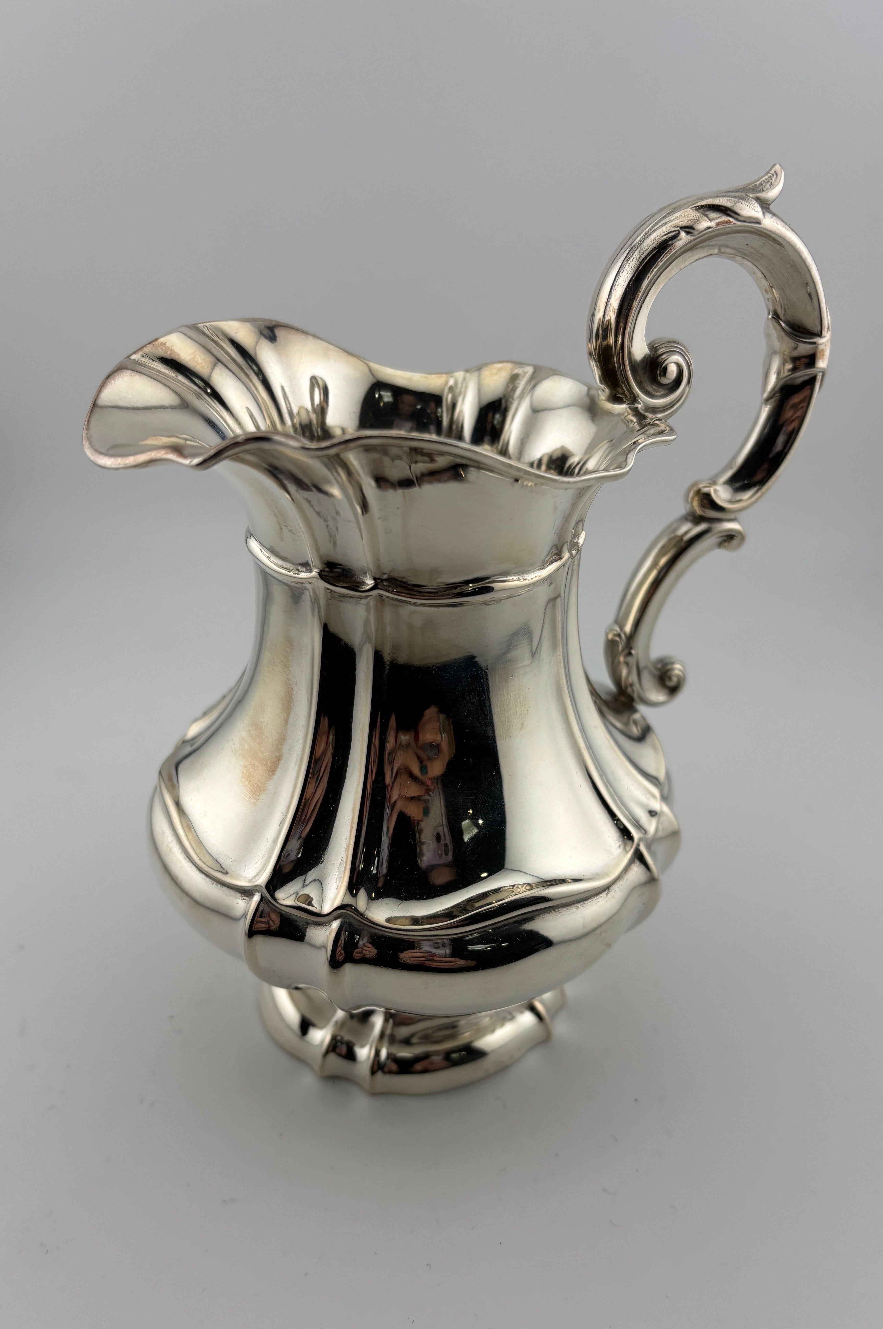 German Heisler 800 Silver, Pre World War II Era 5 Piece Coffee Tea Service Set In Good Condition For Sale In Bernardsville, NJ