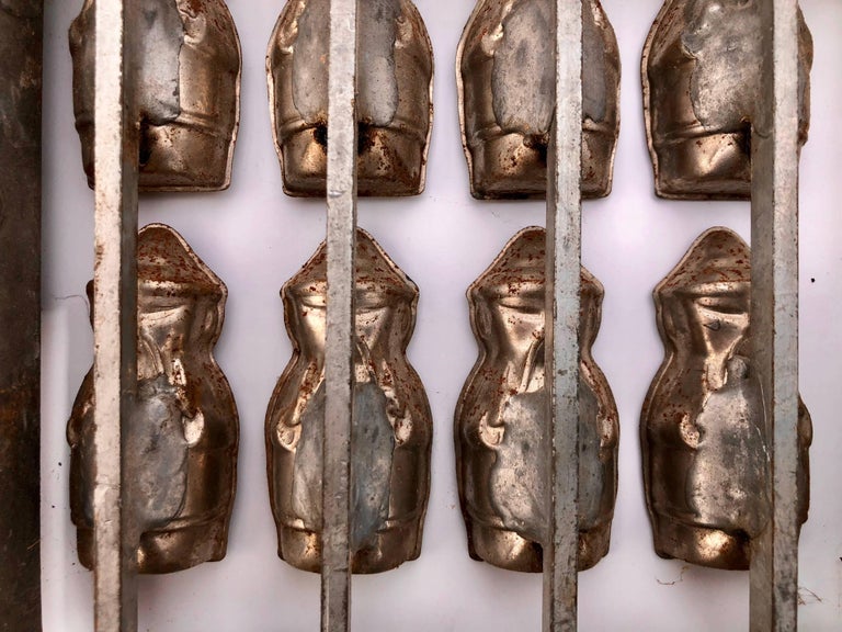 German Herman Walter Metal Chocolate Mold to Make 20 Little Figures For