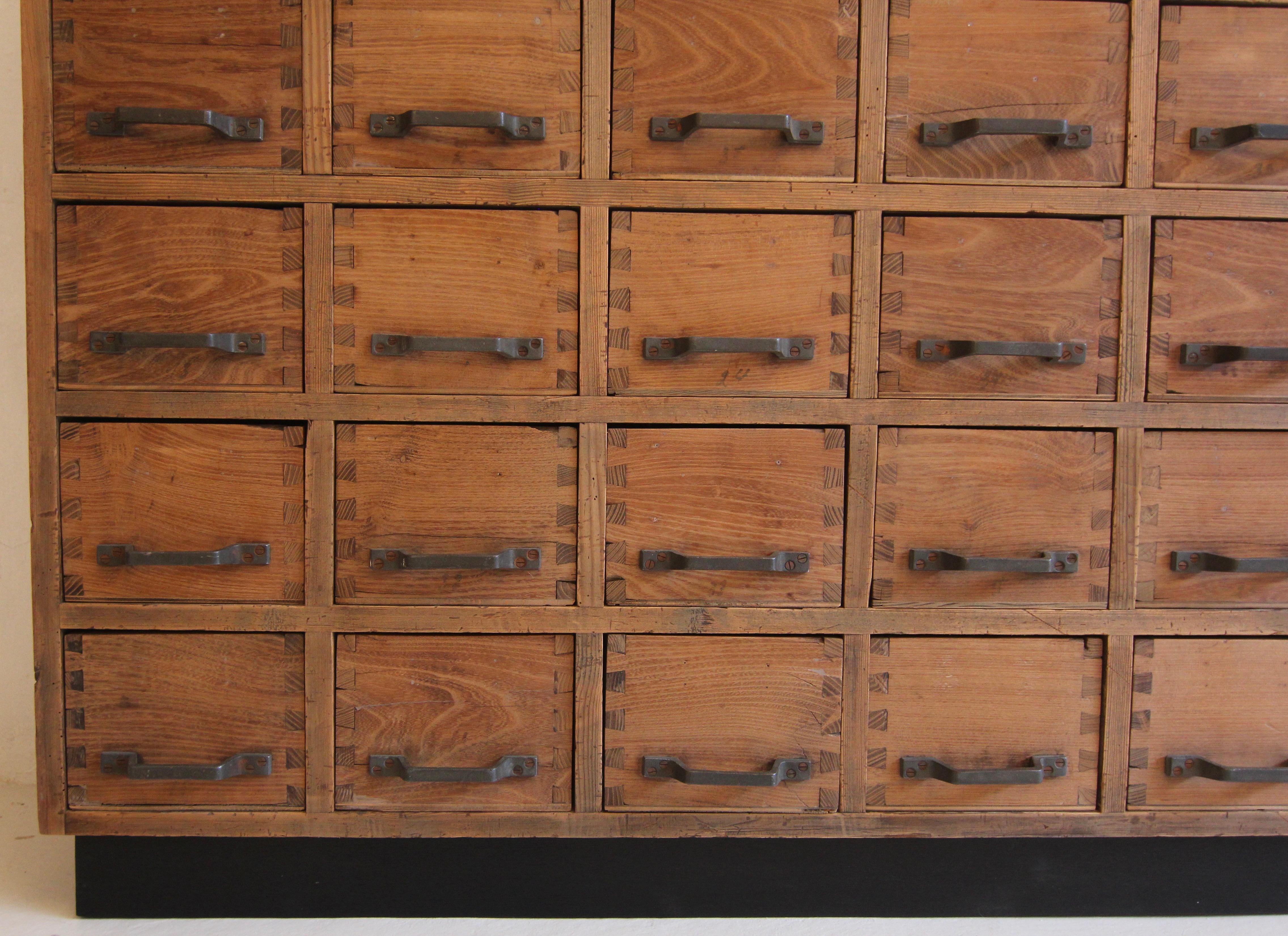 German Industrial Oak and Pine Drawer Cabinet 8