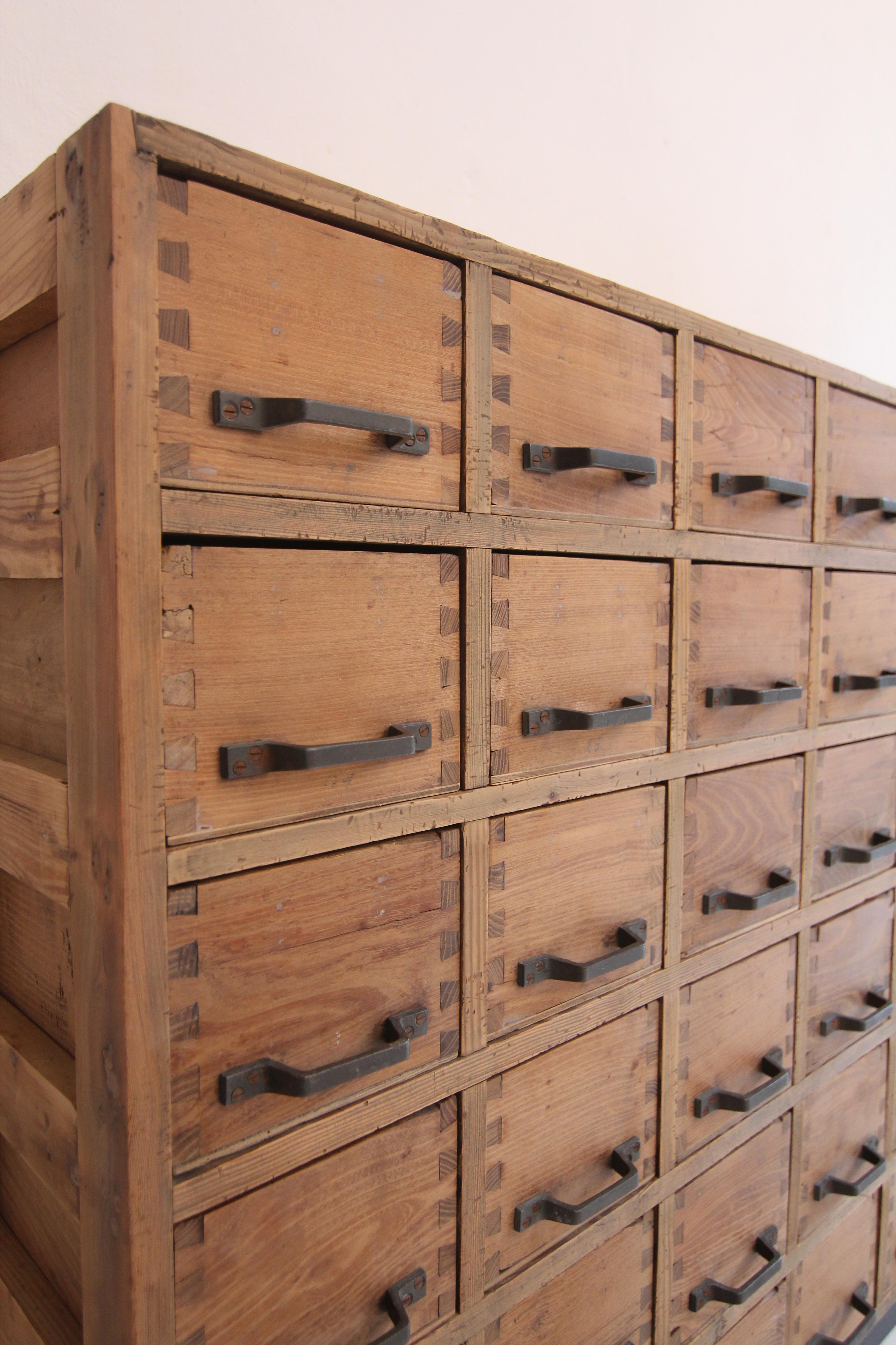 German Industrial Oak and Pine Drawer Cabinet 5