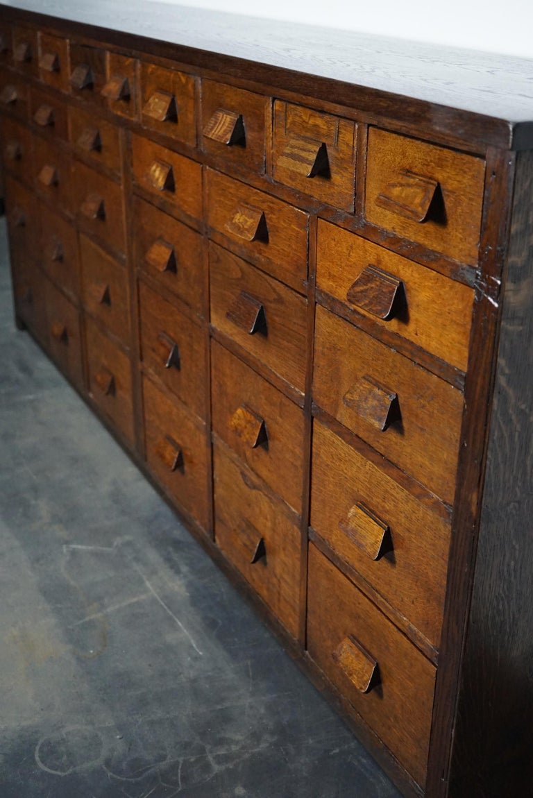 German Industrial Oak Apothecary Cabinet / Bank of Drawers, 1930s For Sale 11