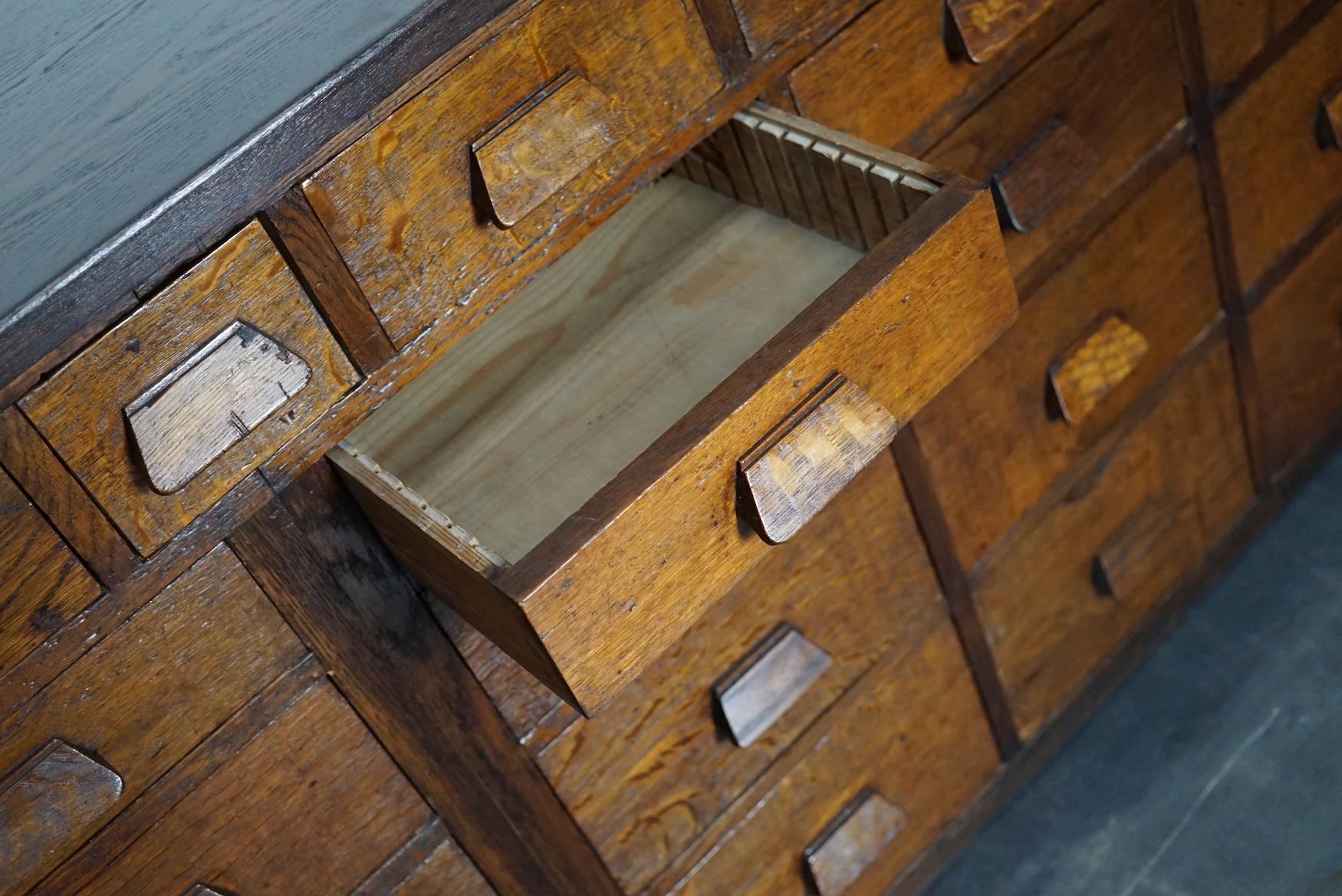 German Industrial Oak Apothecary Cabinet / Bank of Drawers, 1930s 12