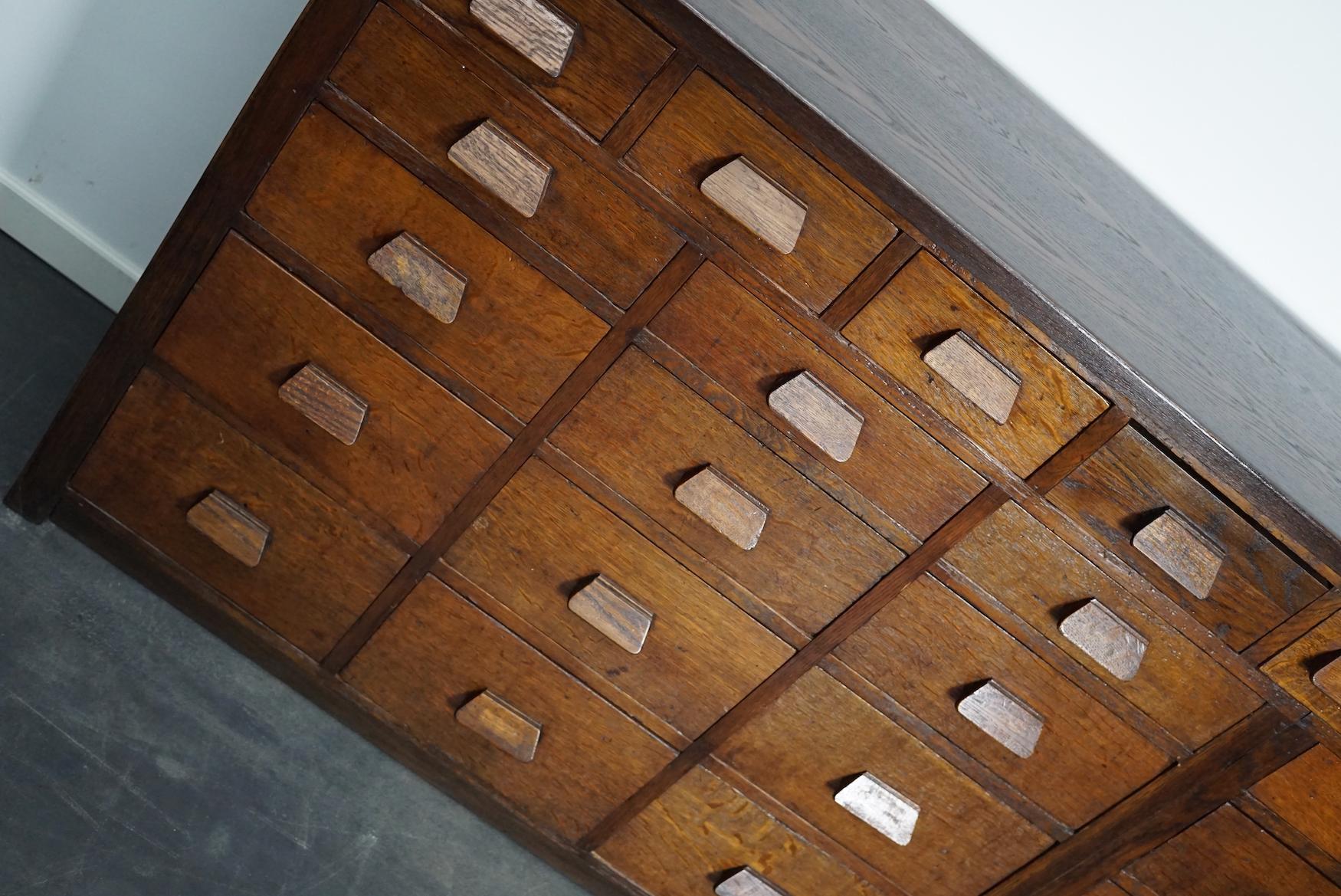 German Industrial Oak Apothecary Cabinet / Bank of Drawers, 1930s 1
