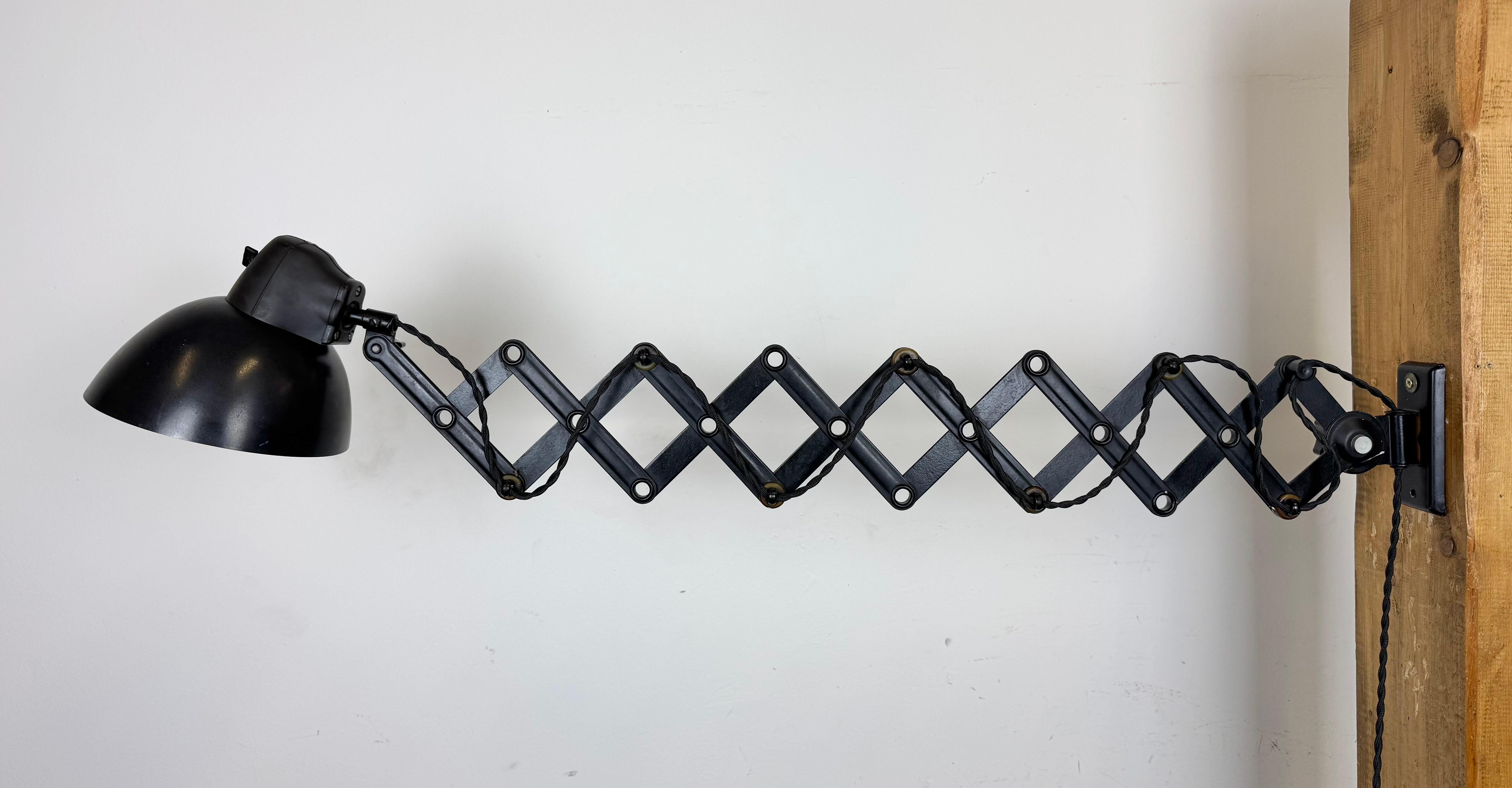 Black German Industrial Scissor Wall Lamp by LBL, 1950s For Sale 2