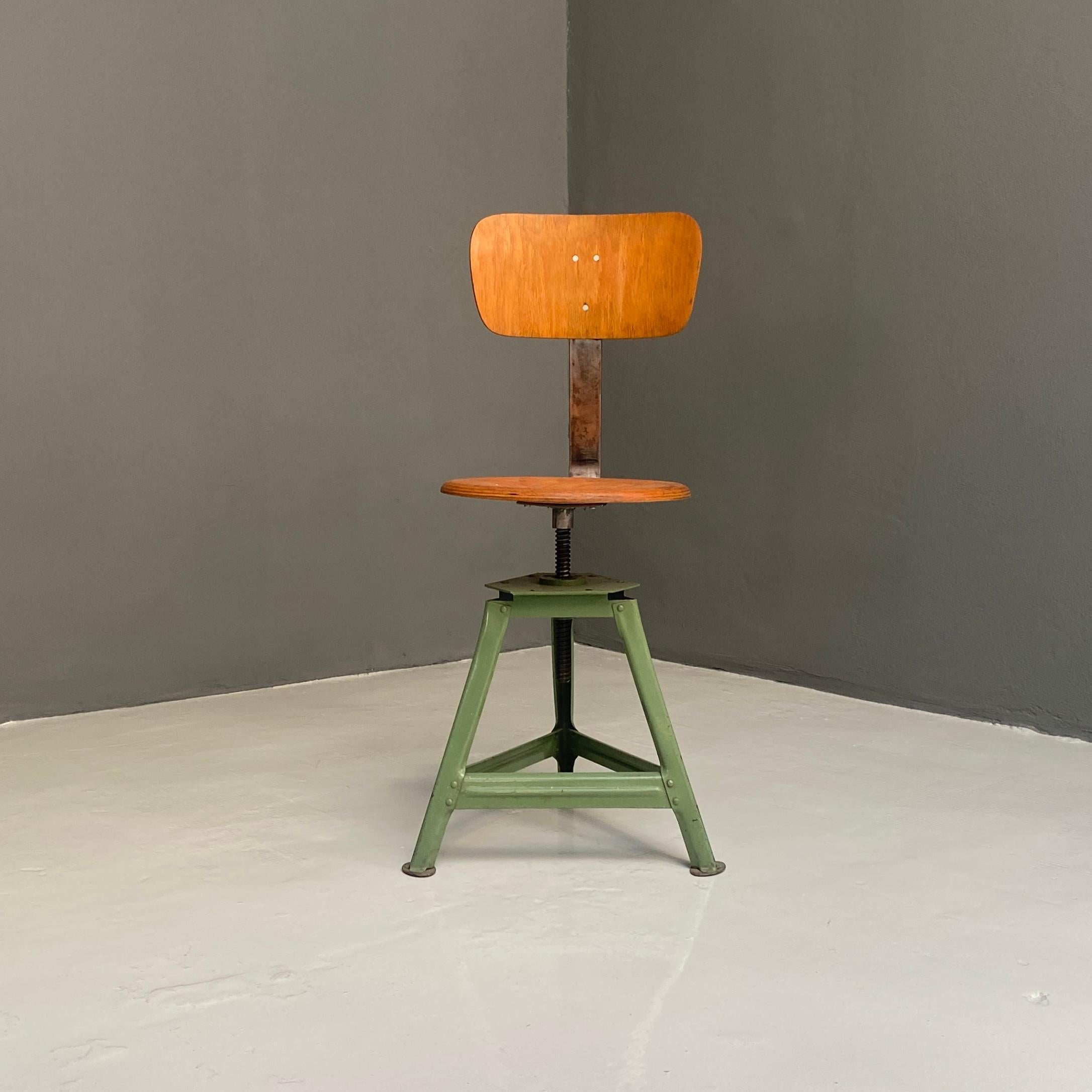 Mid-20th Century German Industrial Wood and Metal Adjustable Chair, 1930s