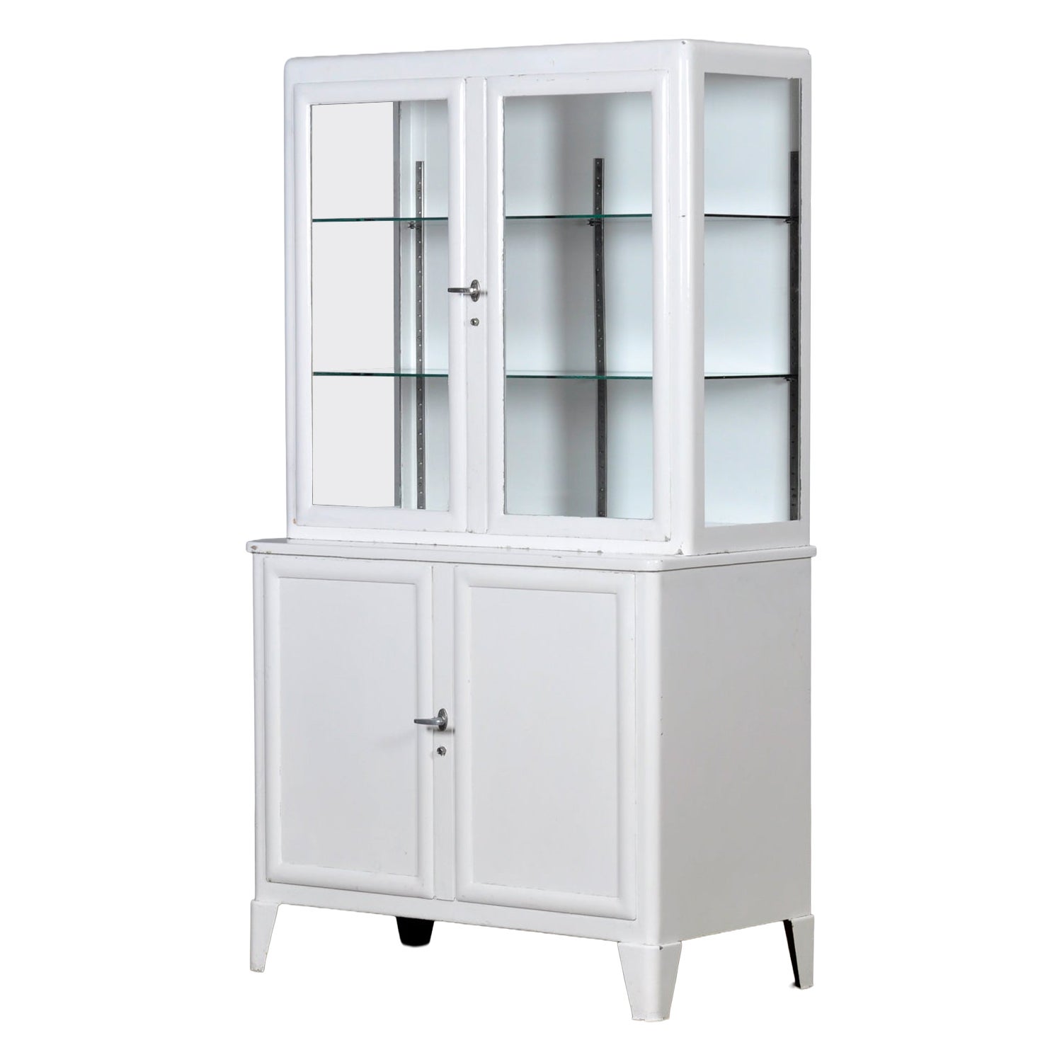 German Iron medical cabinet, 1930s