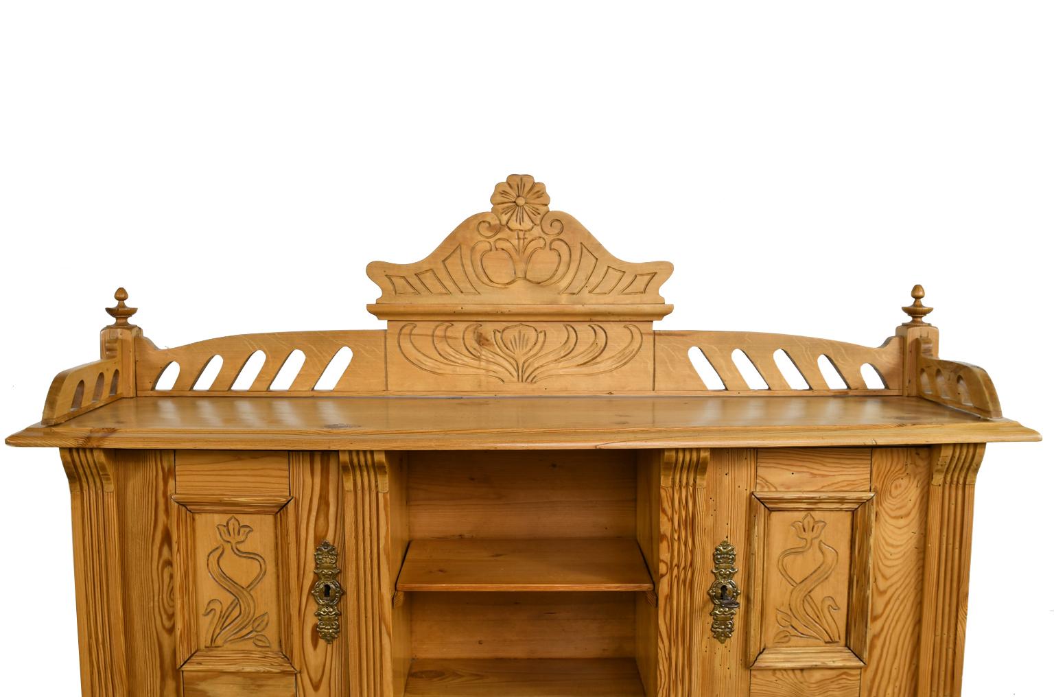 Antique 19th Century German Jugendstil/ Art Nouveau Writing Desk in Pine For Sale 2