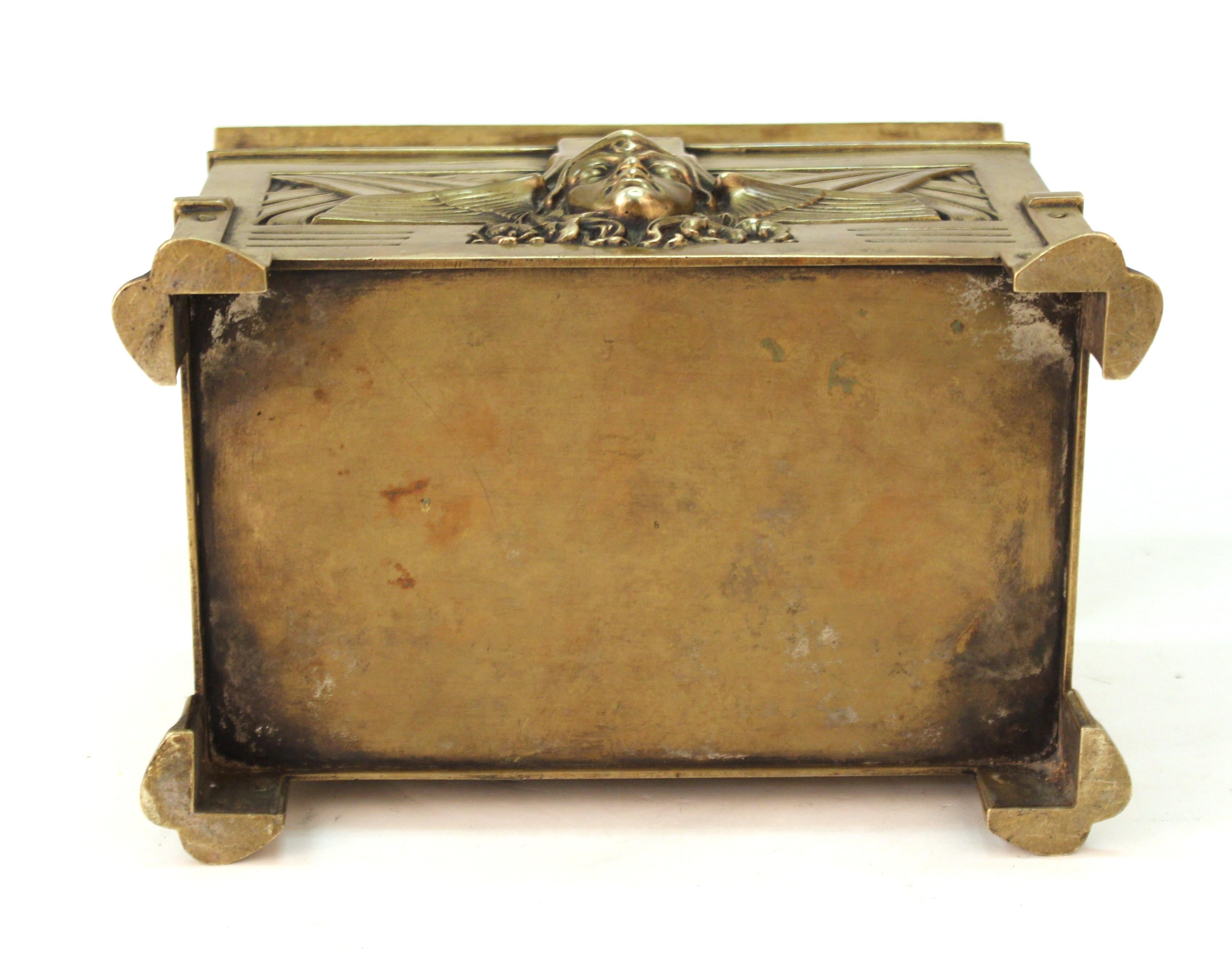 German Jugendstil Bronze Jewelry Box or Casket with Lion Guardian Lid 6