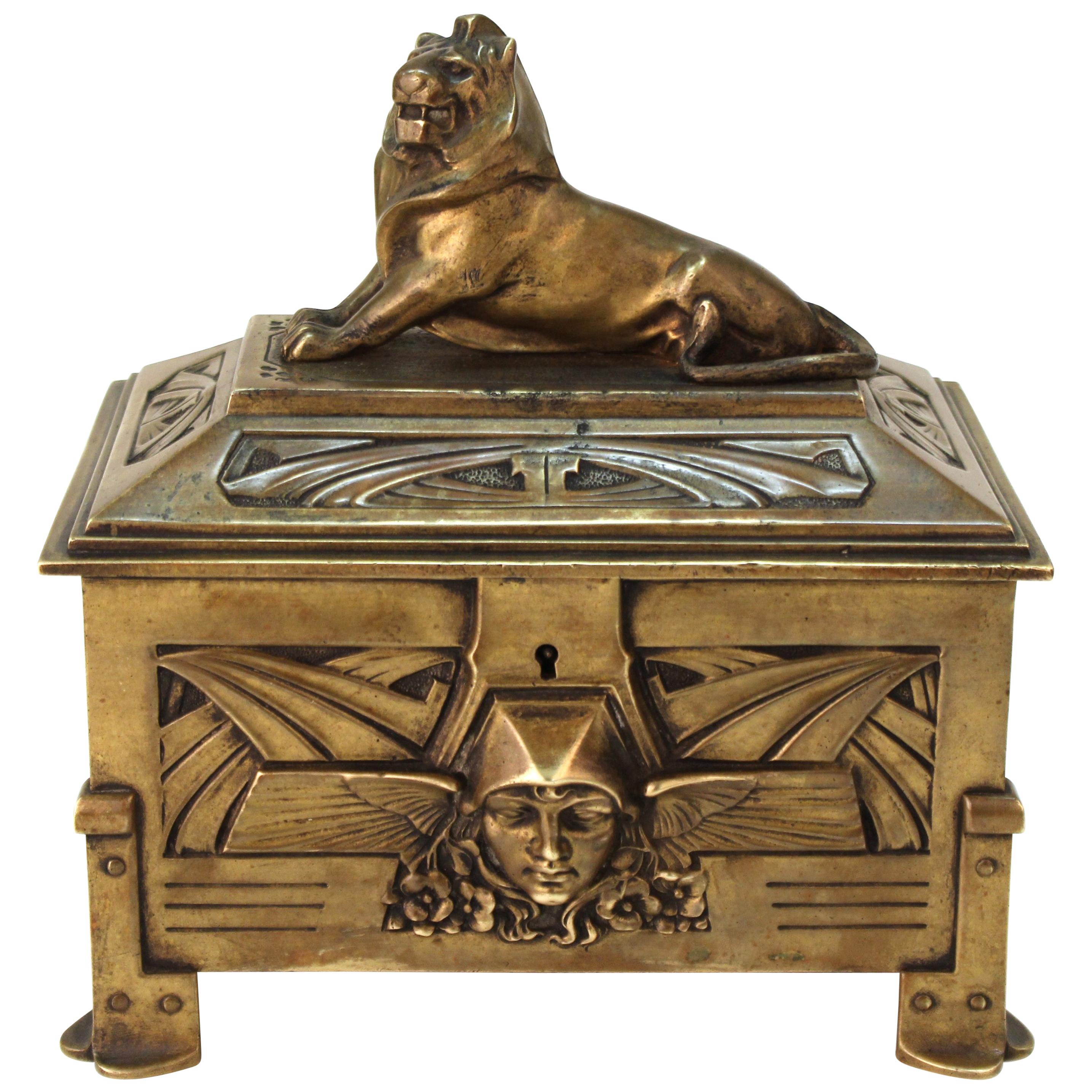 German Jugendstil Bronze Jewelry Box or Casket with Lion Guardian Lid