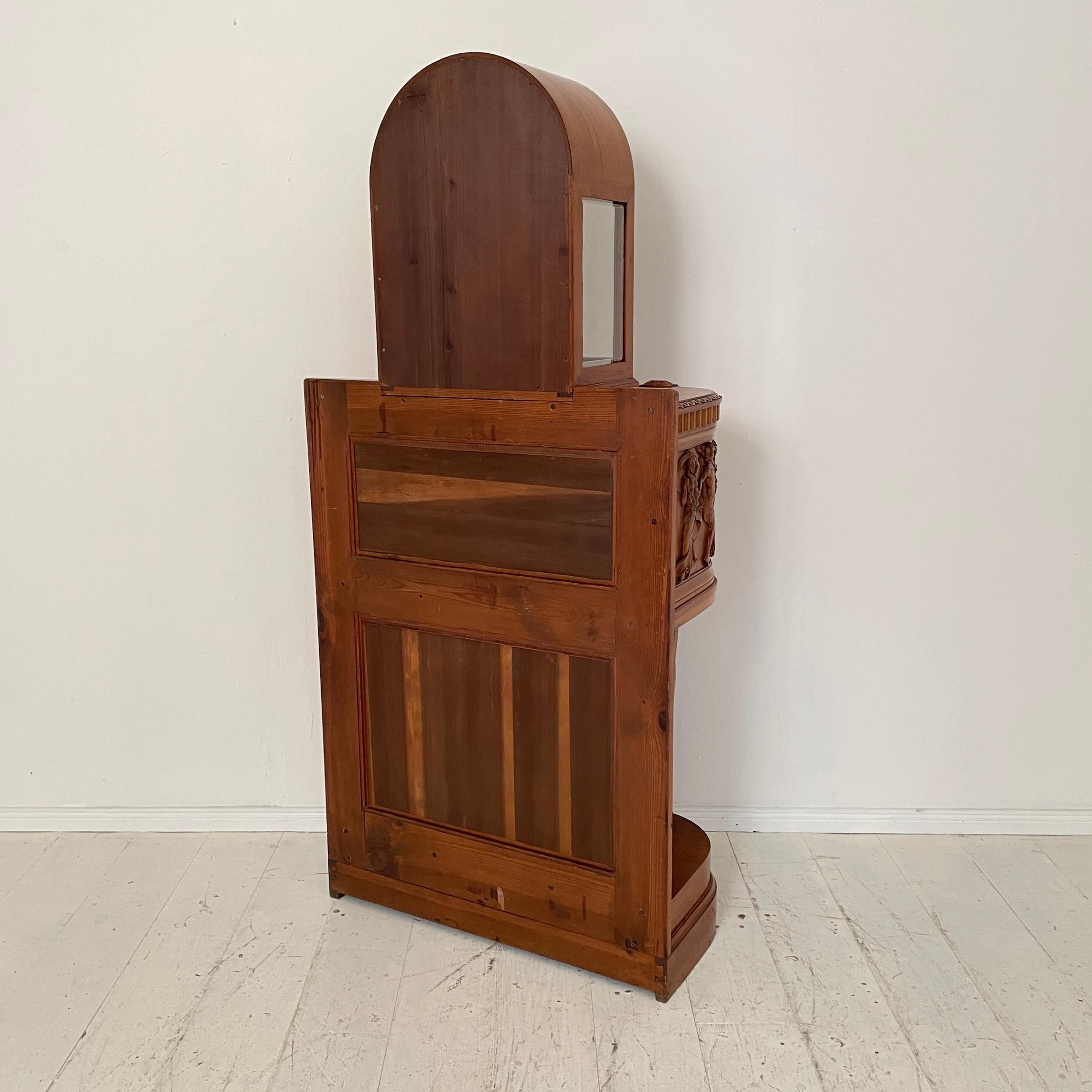 German Jugendstil Cabinet in Carved Cherry-Wood and Glass, Otto Gussmann, 1905 For Sale 14