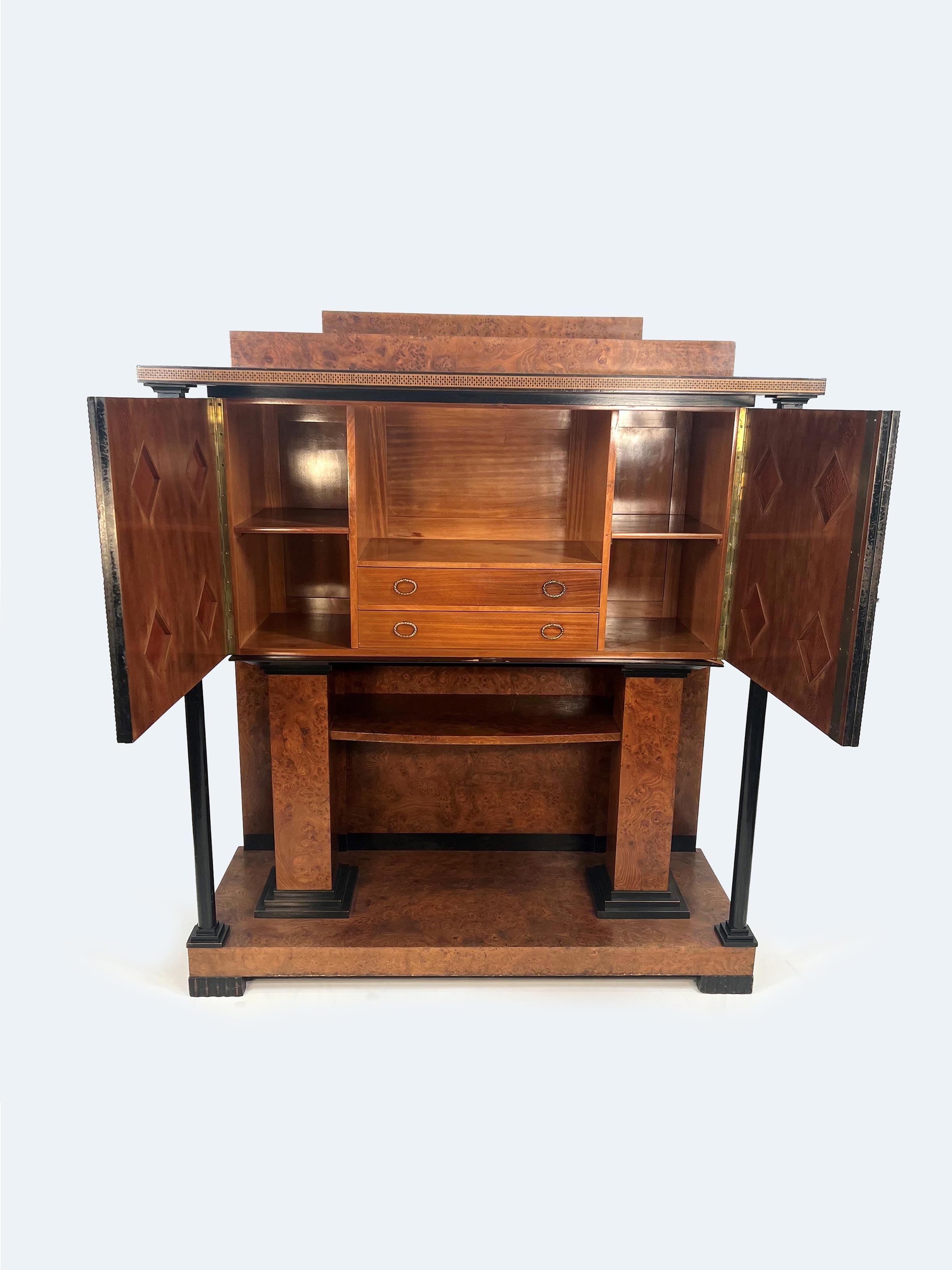 German Jugendstil Music-Cabinet by Joseph Maria Olbrich In Good Condition For Sale In Reichenschwand, DE