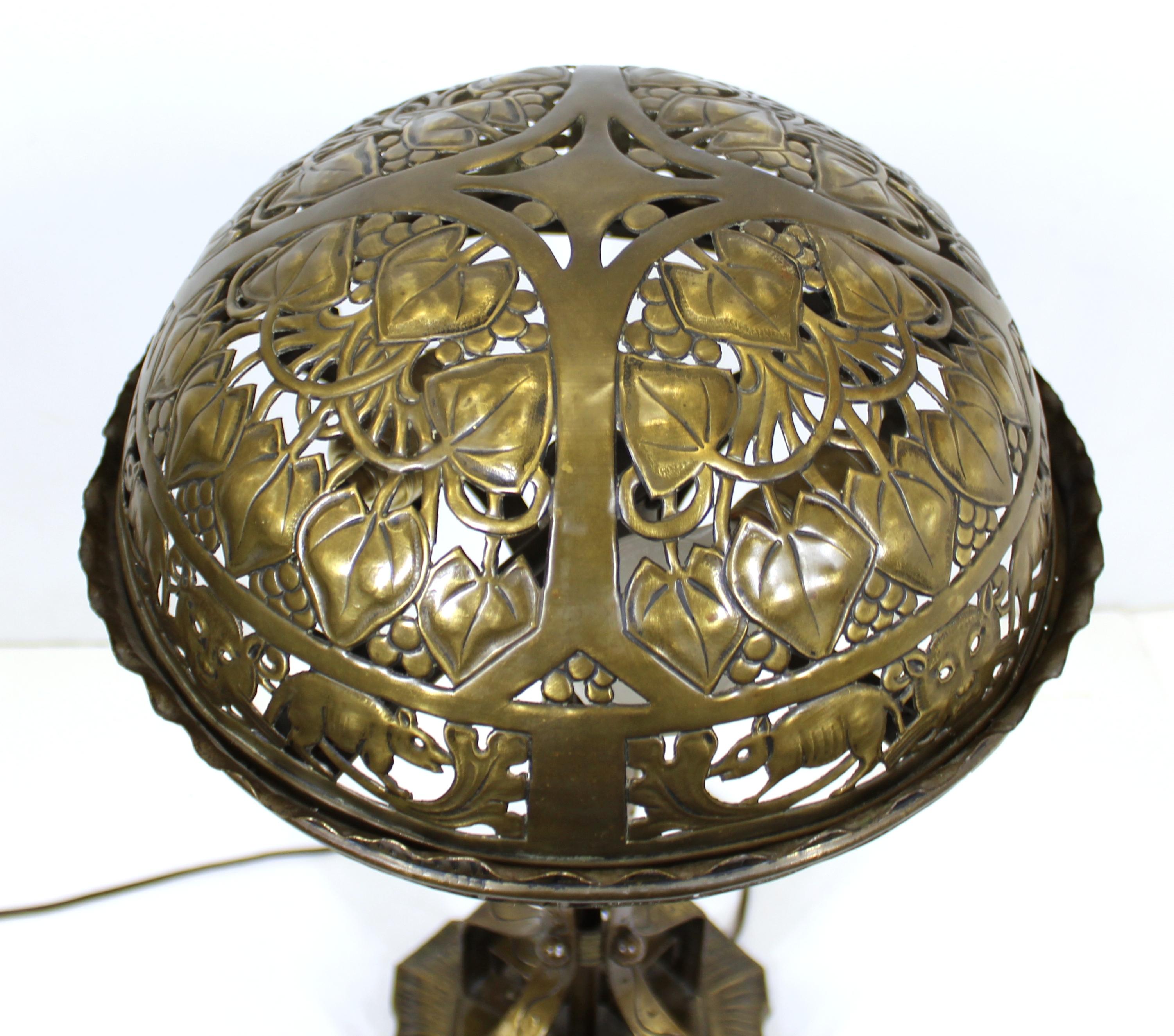 German Jugendstil Repousse Brass and Bronze Table Lamp Attributed to Oscar Bach 4