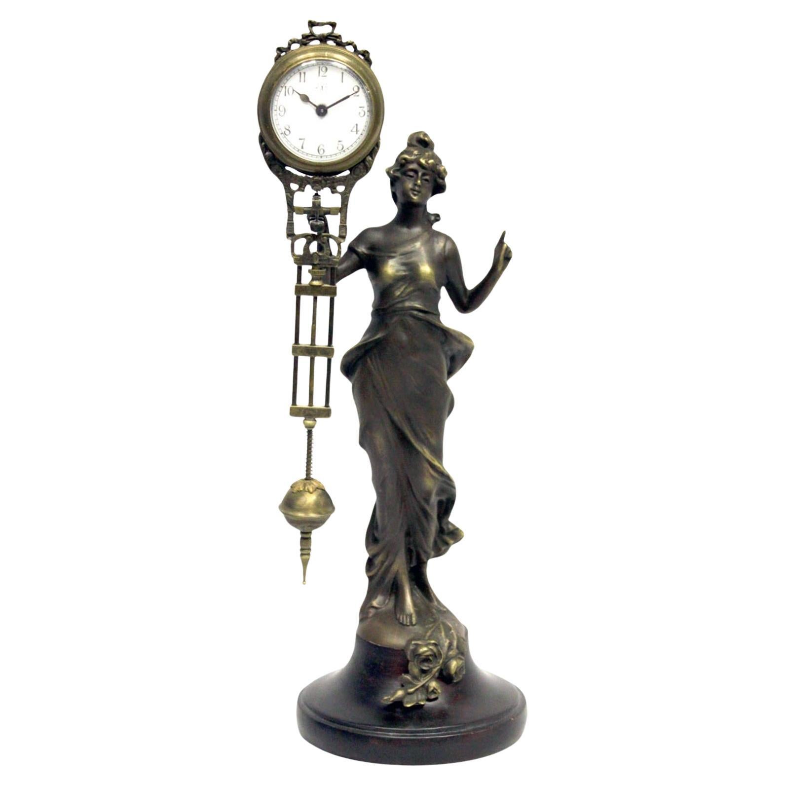 Antique and Vintage Decorative Objects - 33,052 For Sale at