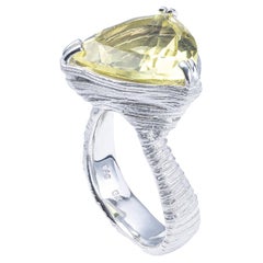 German Kabirski Anhur 925 Silver Ring with Natural Trillion-Cut Lemon Quartz