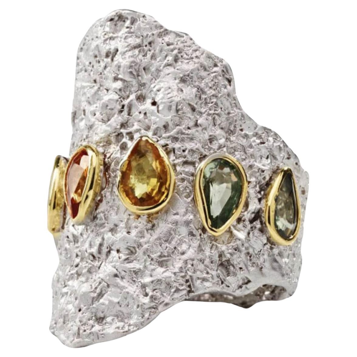 Anello d'argento con zaffiro taglio pera fatto a mano German Kabirski Culus Iconic