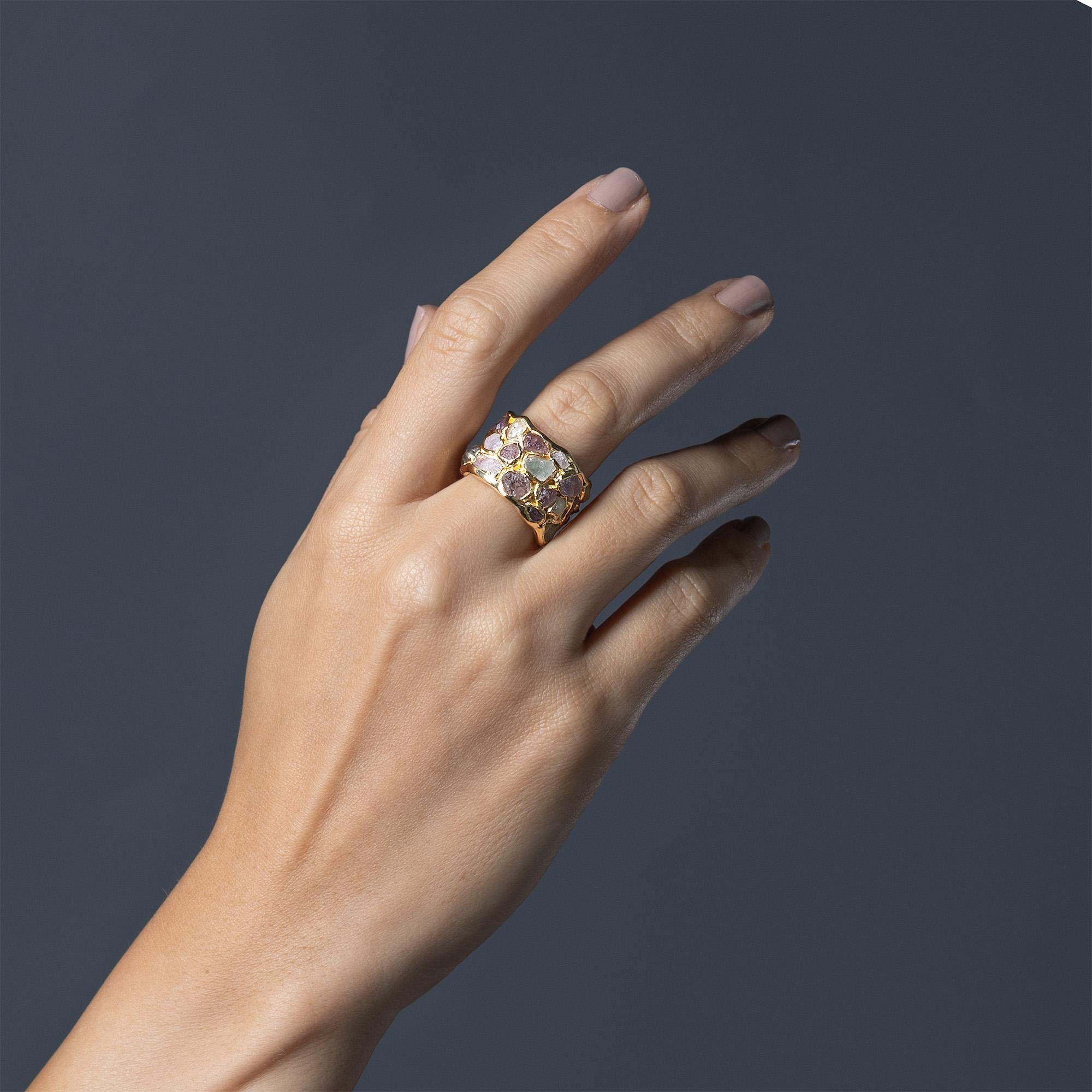 da uomo o donna Anello in argento placcato oro German Kabirski Elara in edizione limitata con zaffiri grezzi in vendita