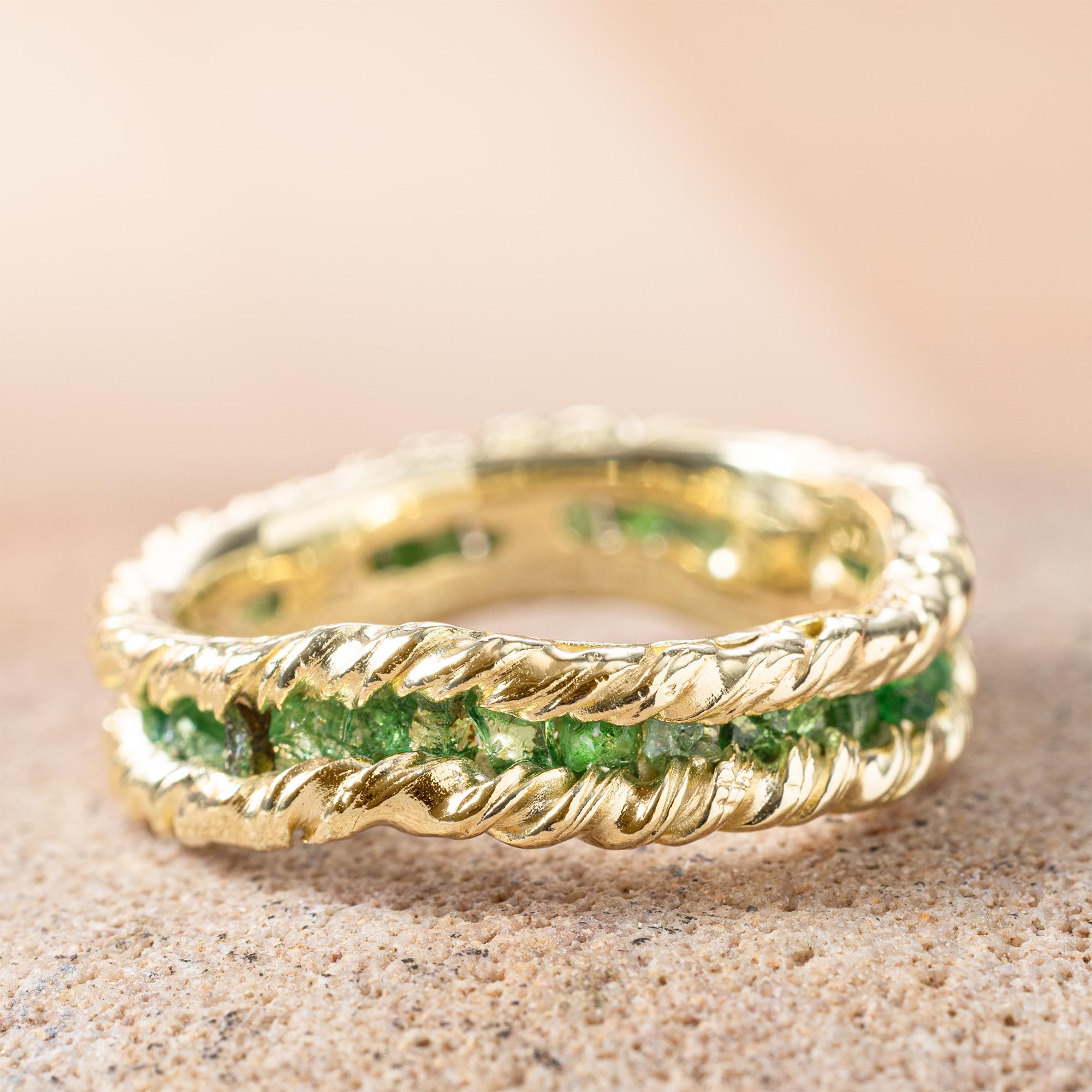 da uomo o donna Anello in argento German Kabirski Gaiete con granato di tsavorite grezzo in vendita