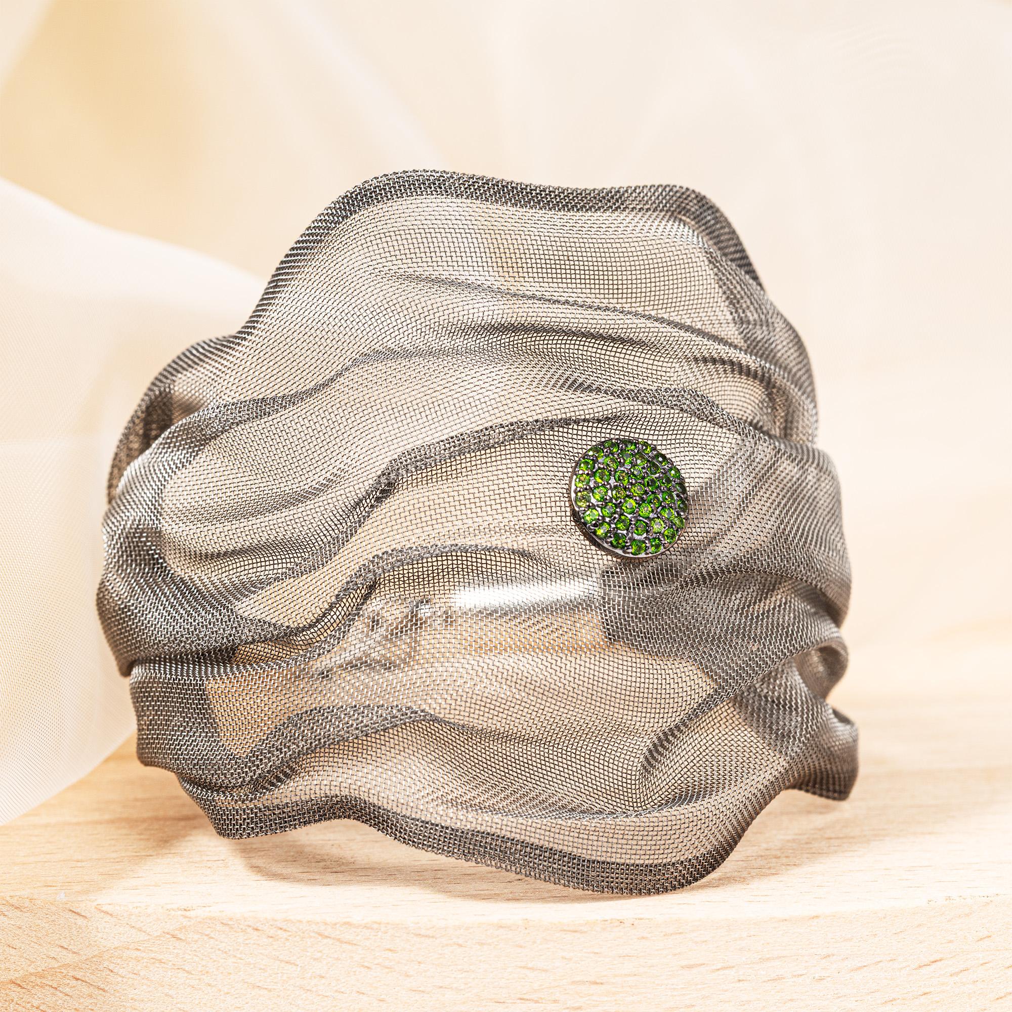 Taglio rotondo German Kabirski Meshura Bracciale in titanio e argento con tsavorite